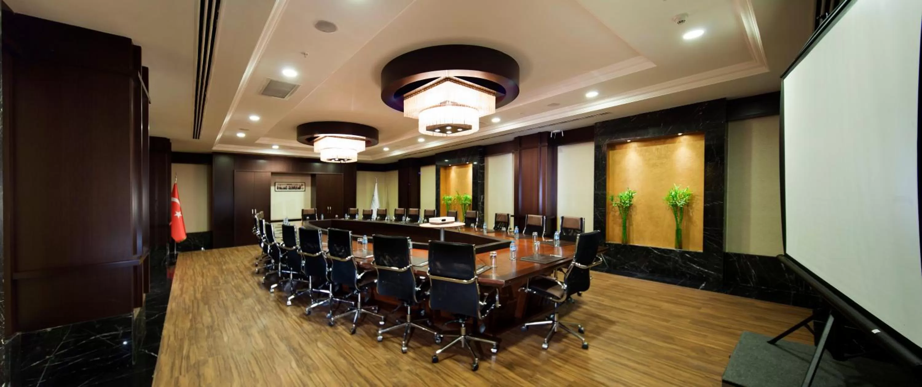 Meeting/conference room in The Green Park Pendik