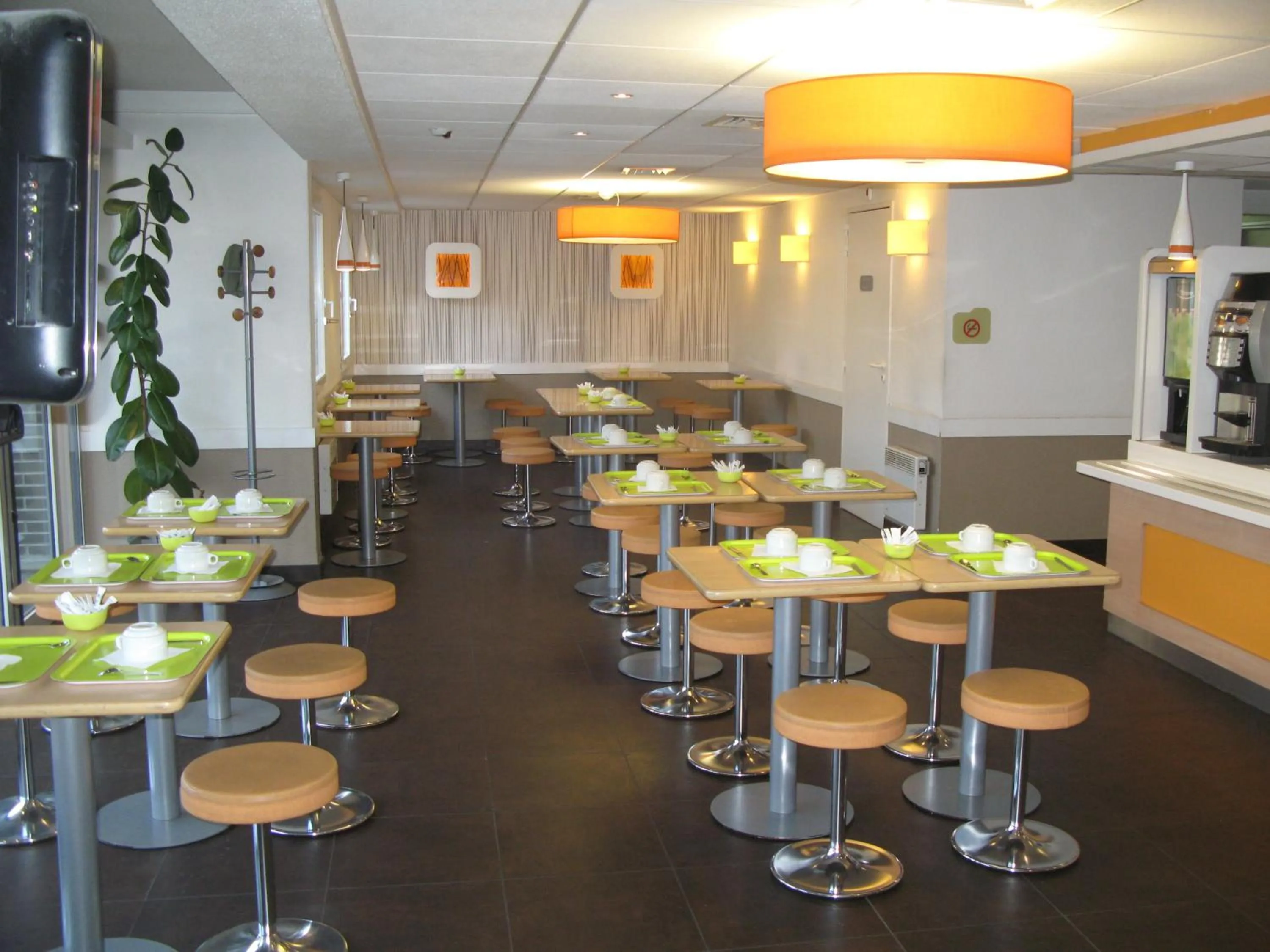 Restaurant/places to eat in ibis Budget Gennevilliers Asnieres