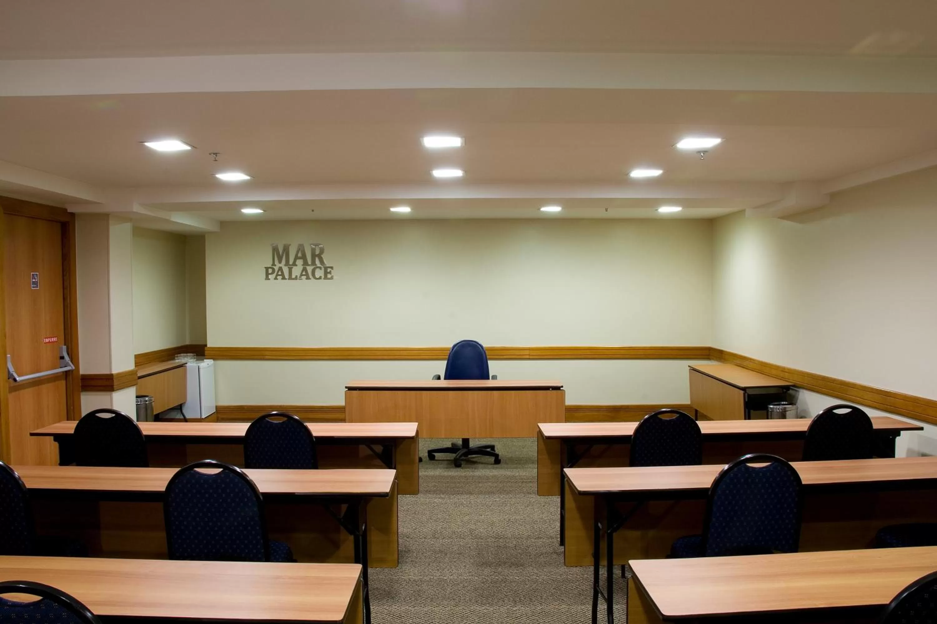 Business facilities in Mar Palace Copacabana Hotel