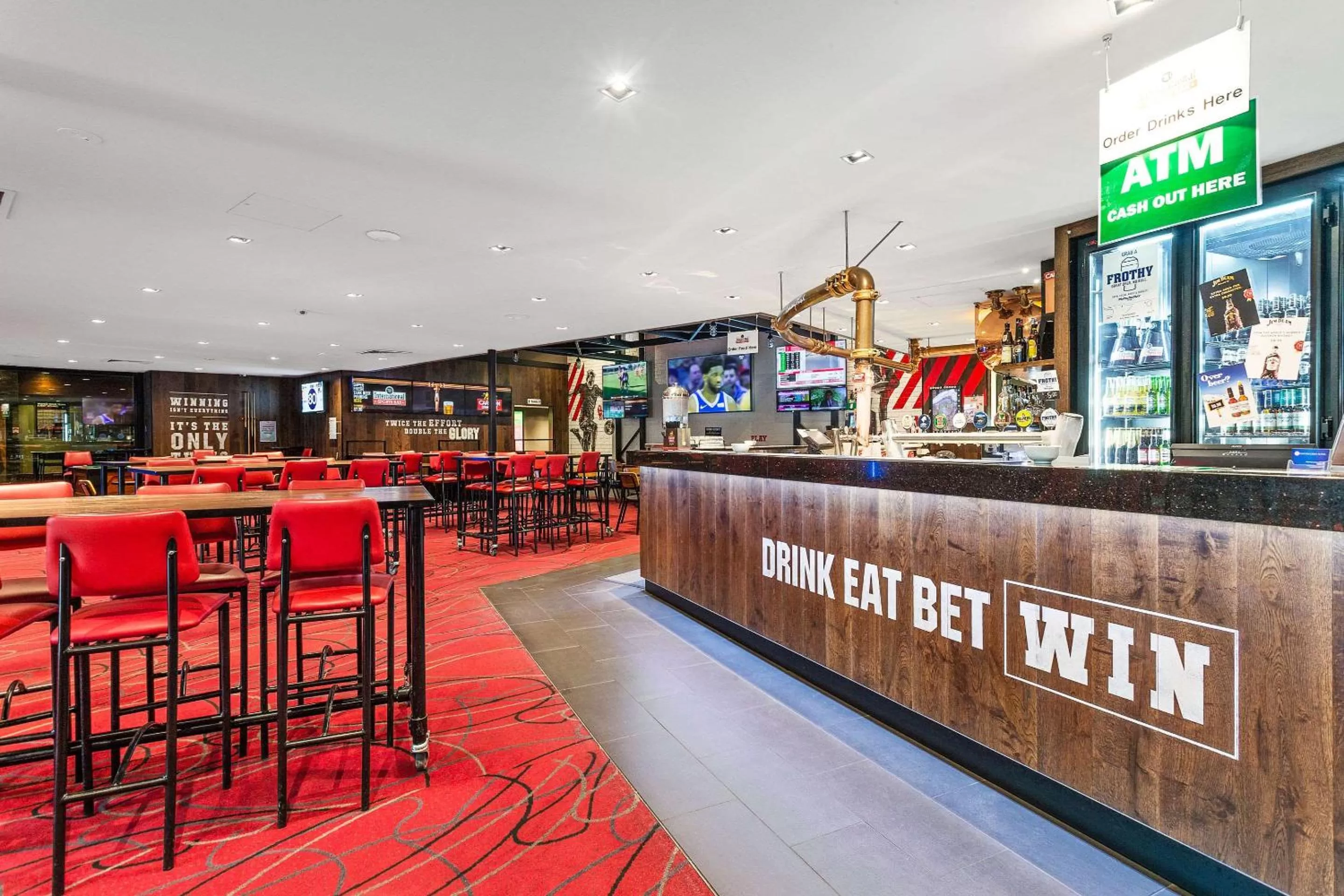 Lounge or bar in Quality Hotel Taylors Lakes