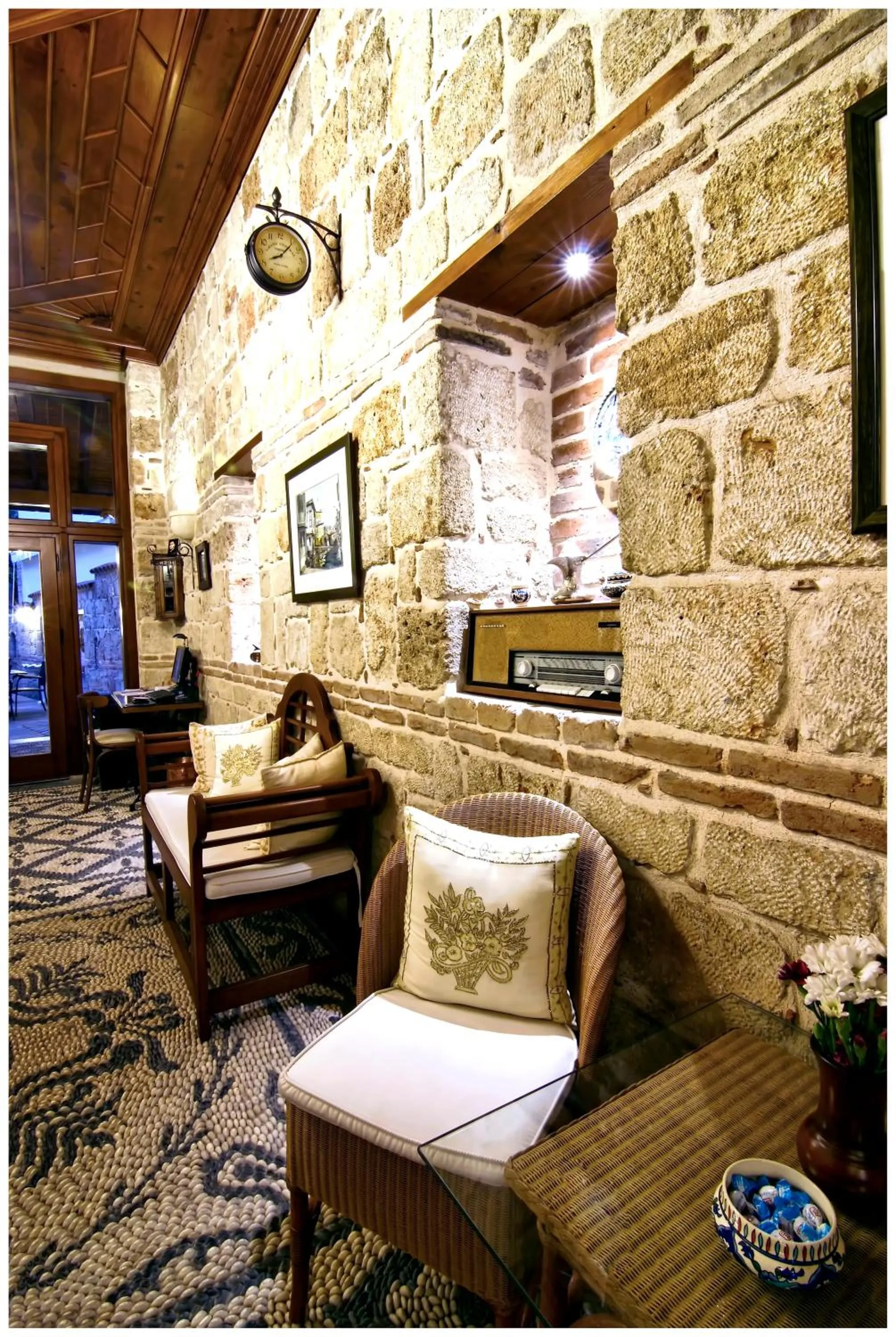 Lounge or bar in Minyon Hotel