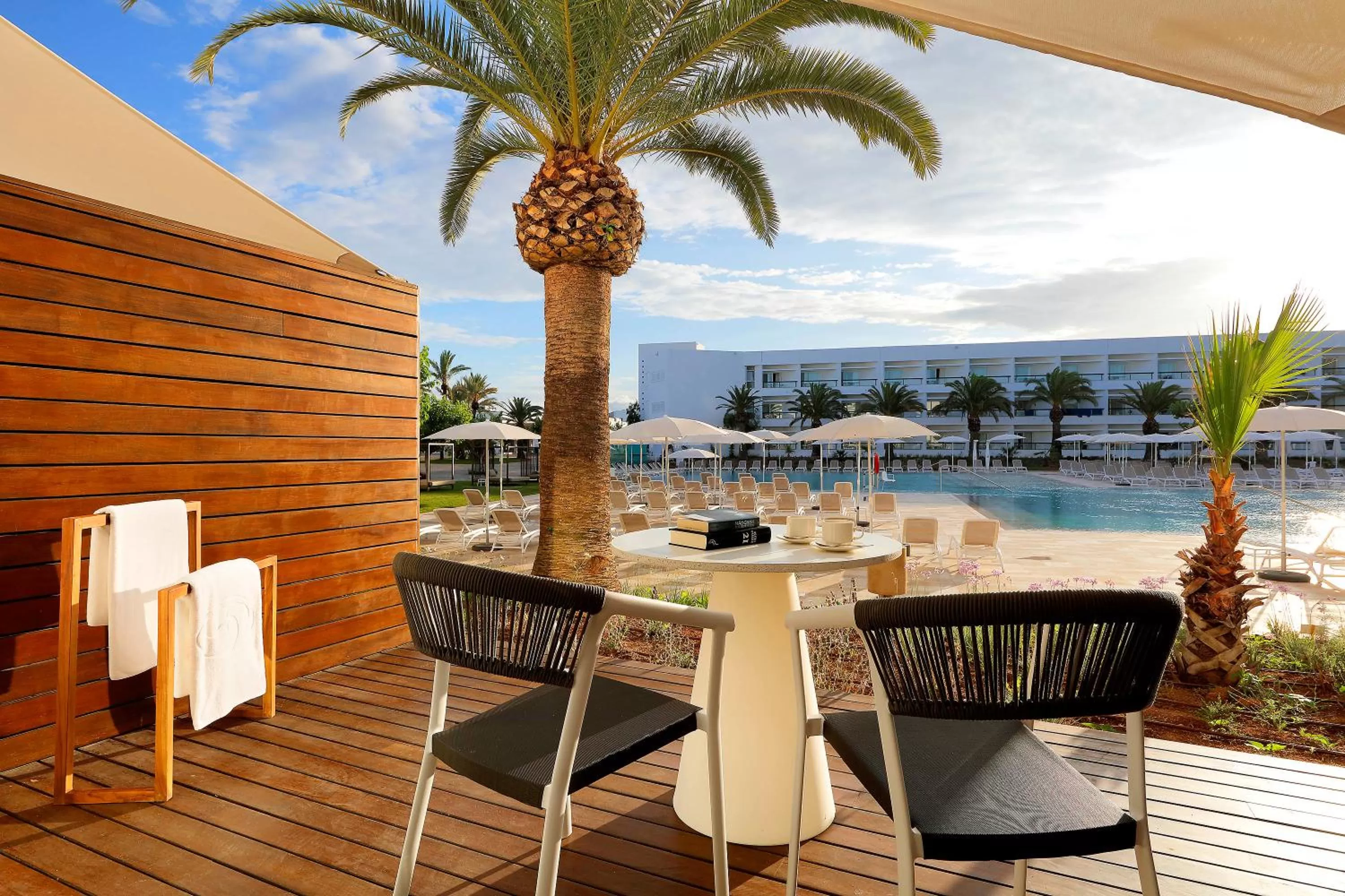 Pool view in Grand Palladium Select Palace Ibiza - All Inclusive