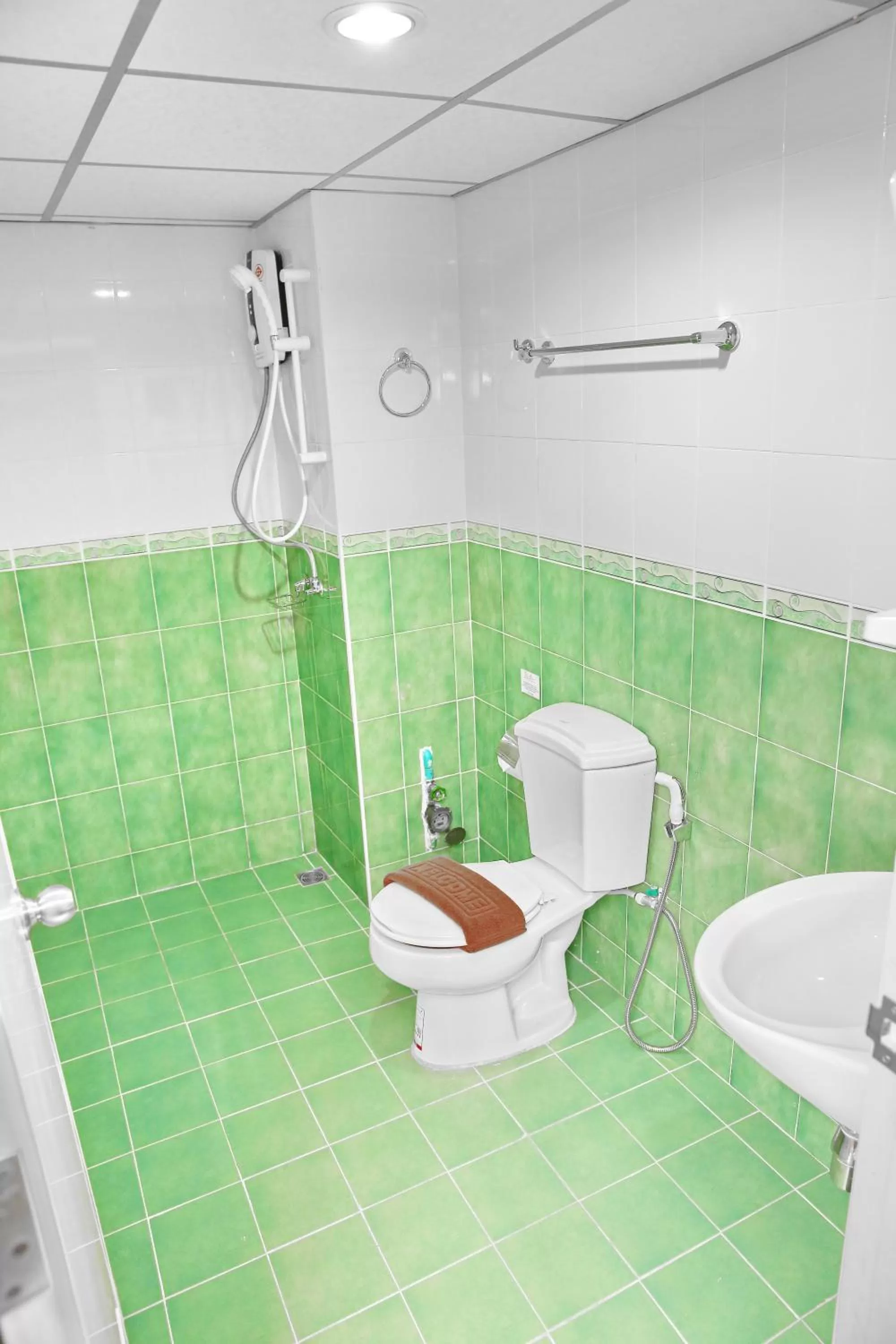 Diana Garden Resort - SHA Extra Plus