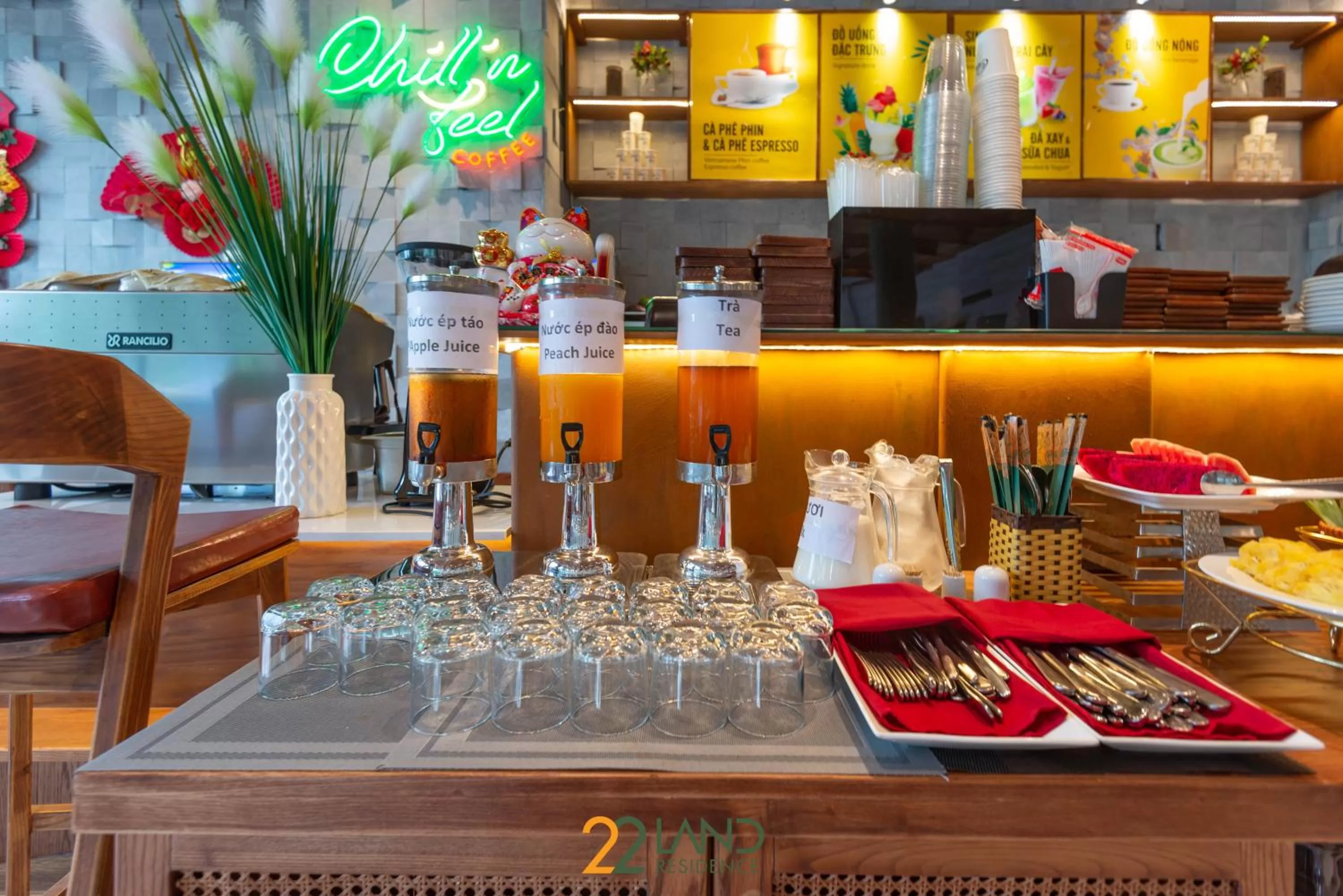 Coffee/tea facilities in 22Land Hotel & Residence