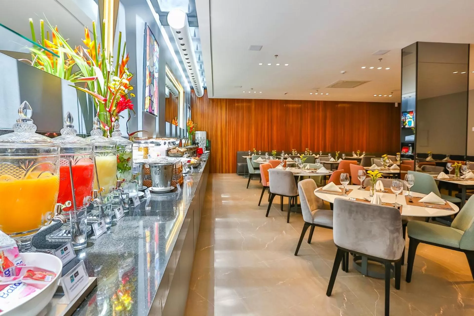 Restaurant/places to eat in Quality Suítes João Pessoa