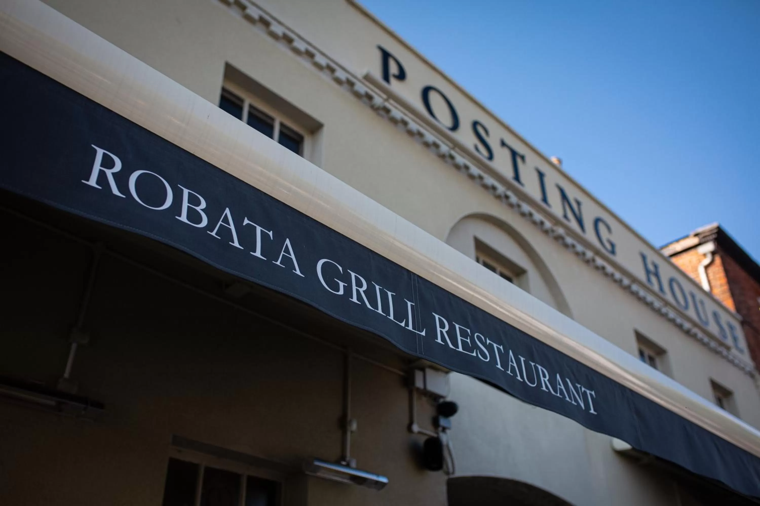 Property building in The Crown Hotel Bawtry-Doncaster