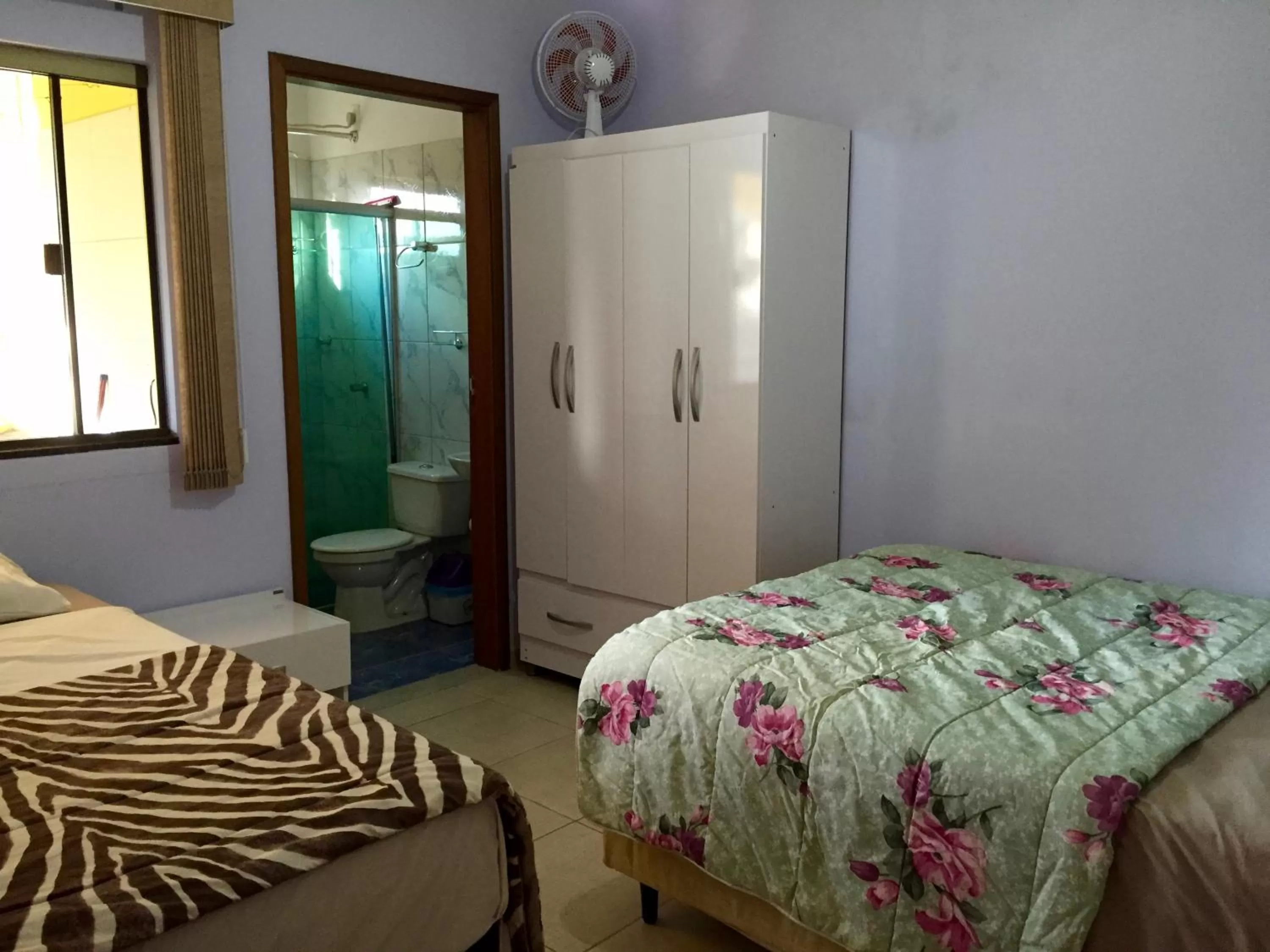 Bathroom, Bed in Pousada Corazao Sagradao