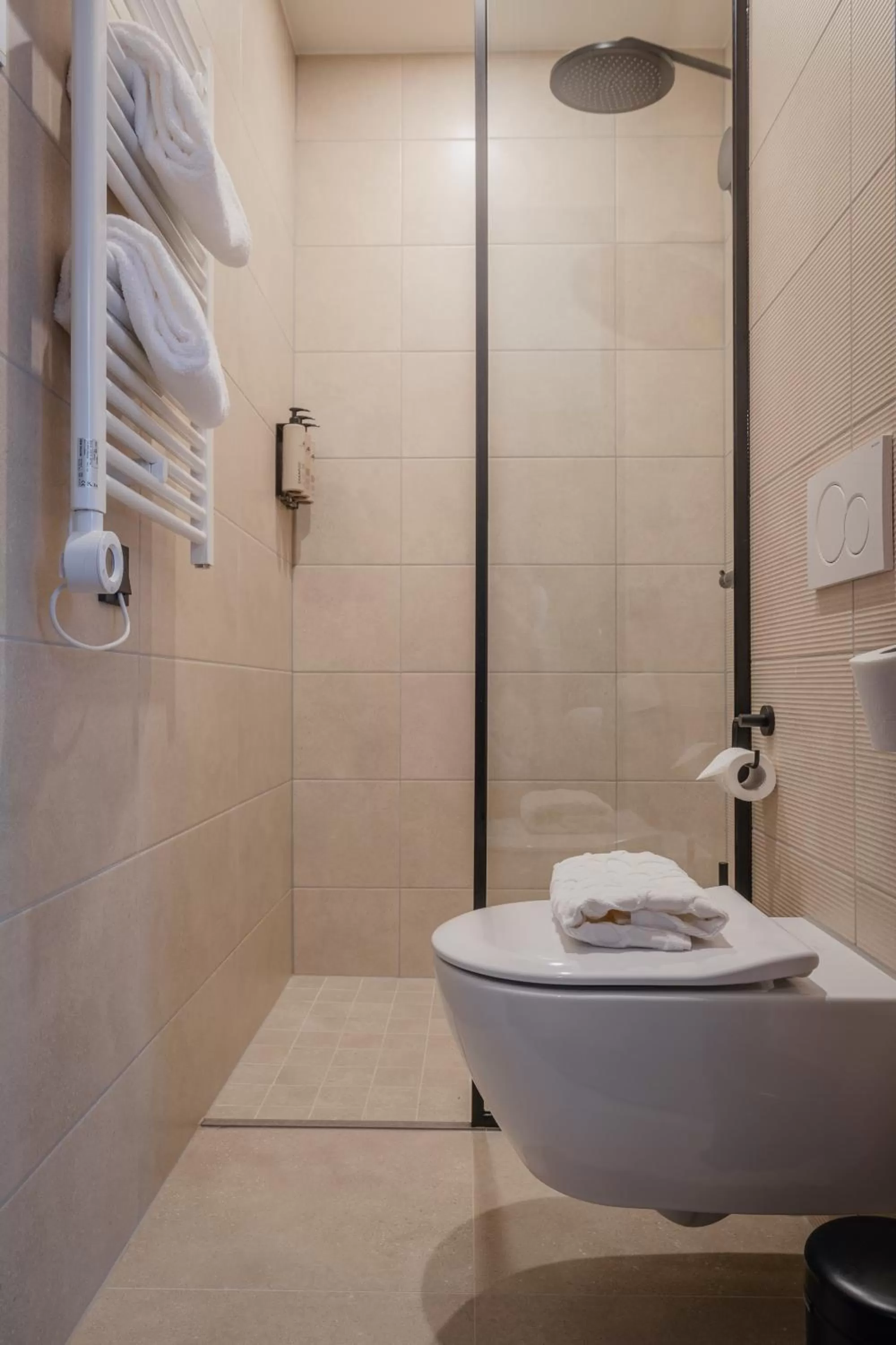 Bathroom in Hotel St Joris I Kloeg Collection