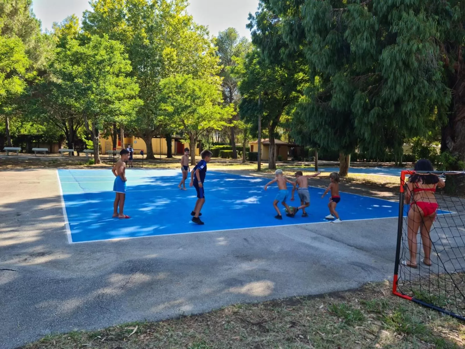 People in Marina Hôtel Club