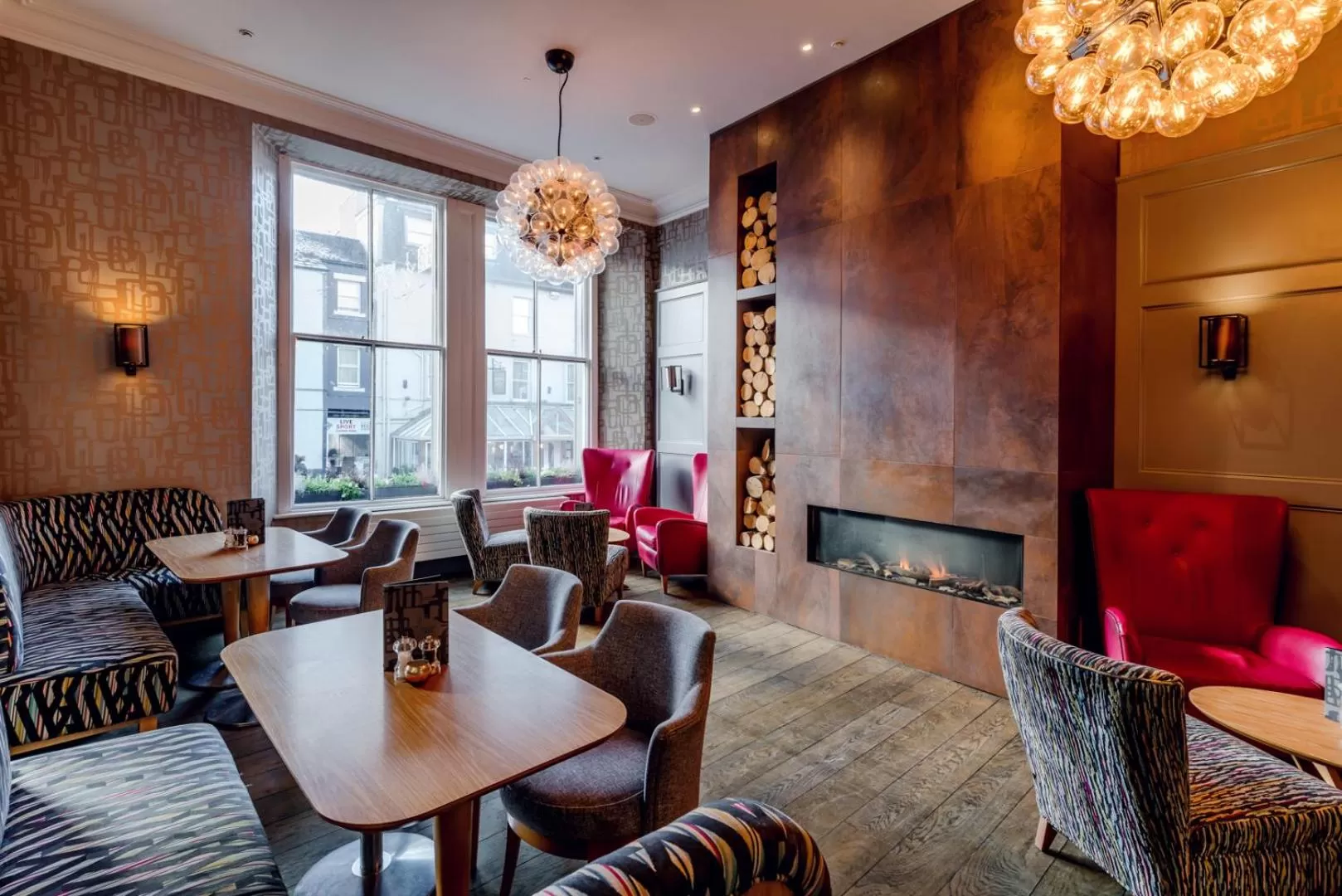 Lounge or bar in Inn on the Square