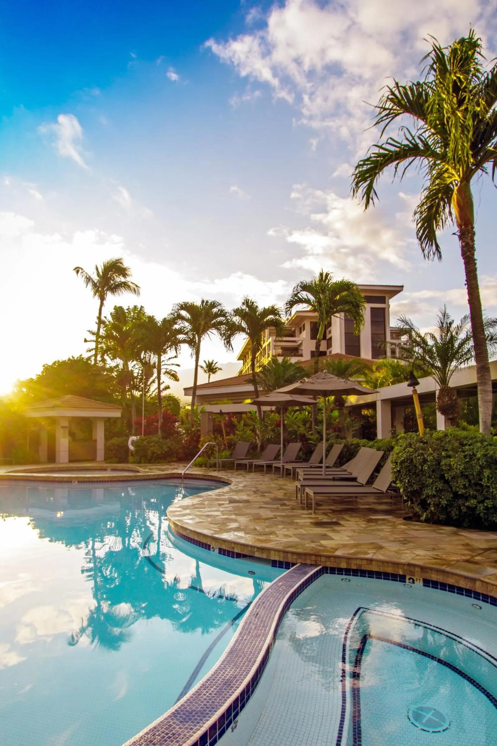 Swimming pool in Maui Coast Hotel