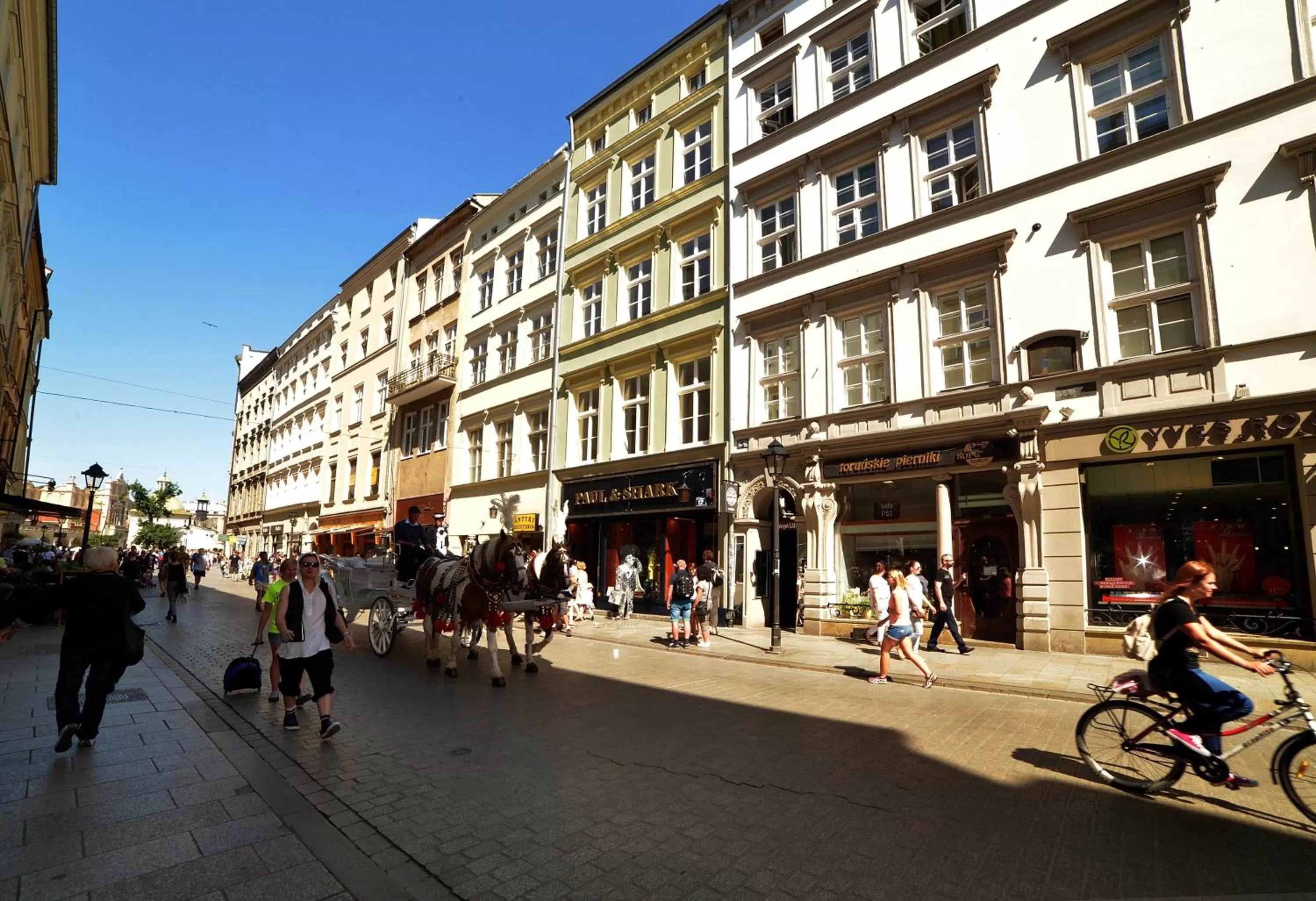 Facade/entrance in Grodzka Royal Apartments