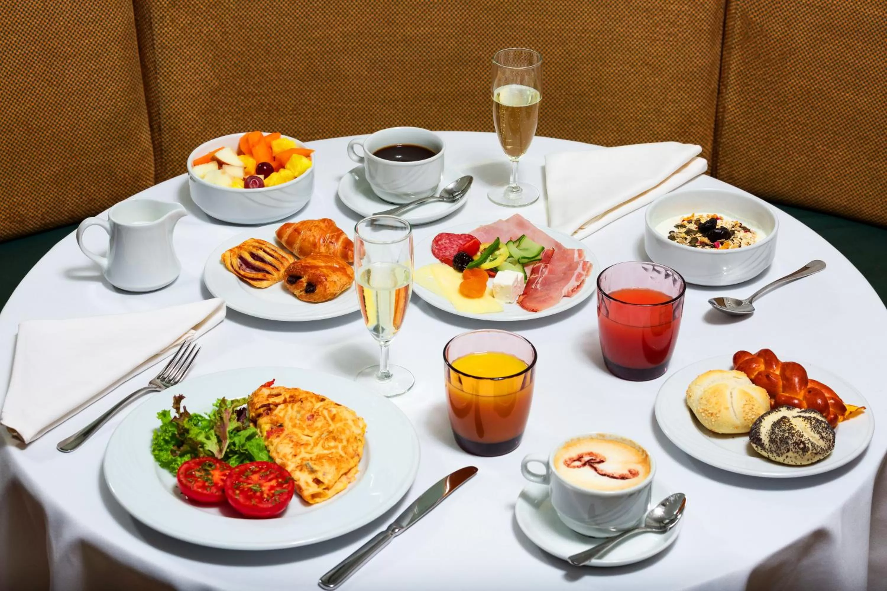 Buffet breakfast in Corinthia Budapest