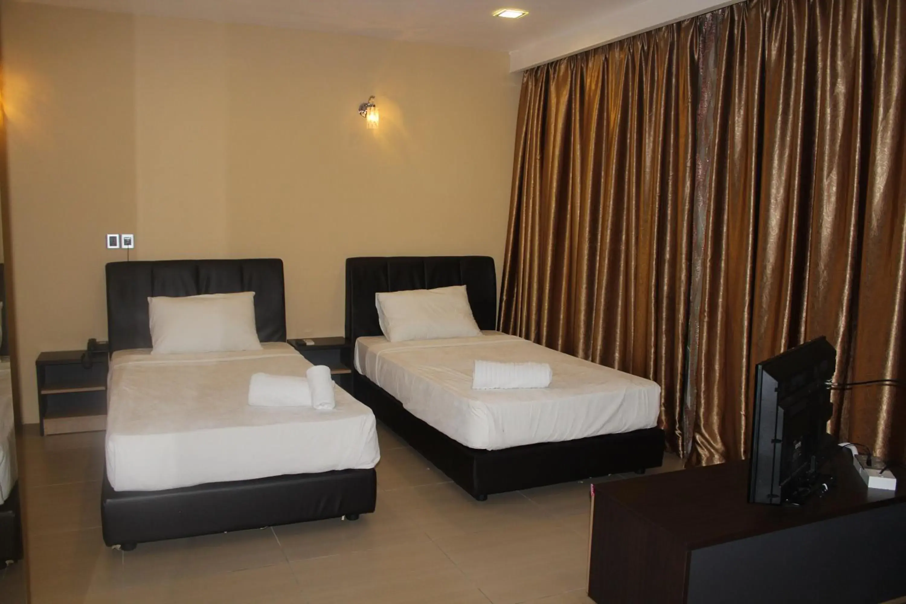 Superior Double or Twin Room in T Hotel Jalan Tar Superior Double or Twin Room in T Hotel Jalan Tar