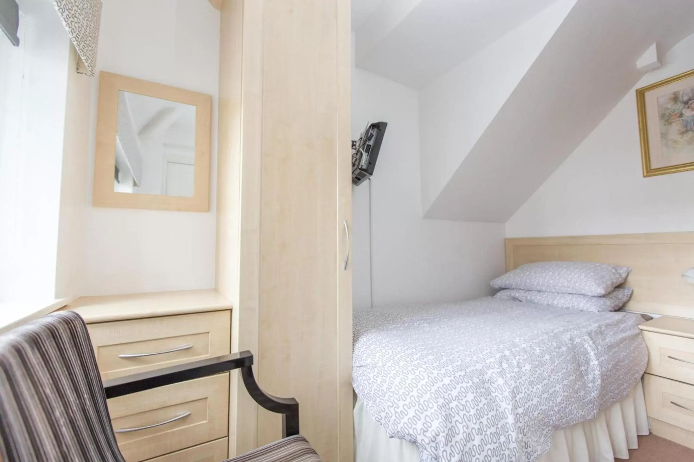 Standard Single Room in Station Approach Standard Single Room in Station Approach