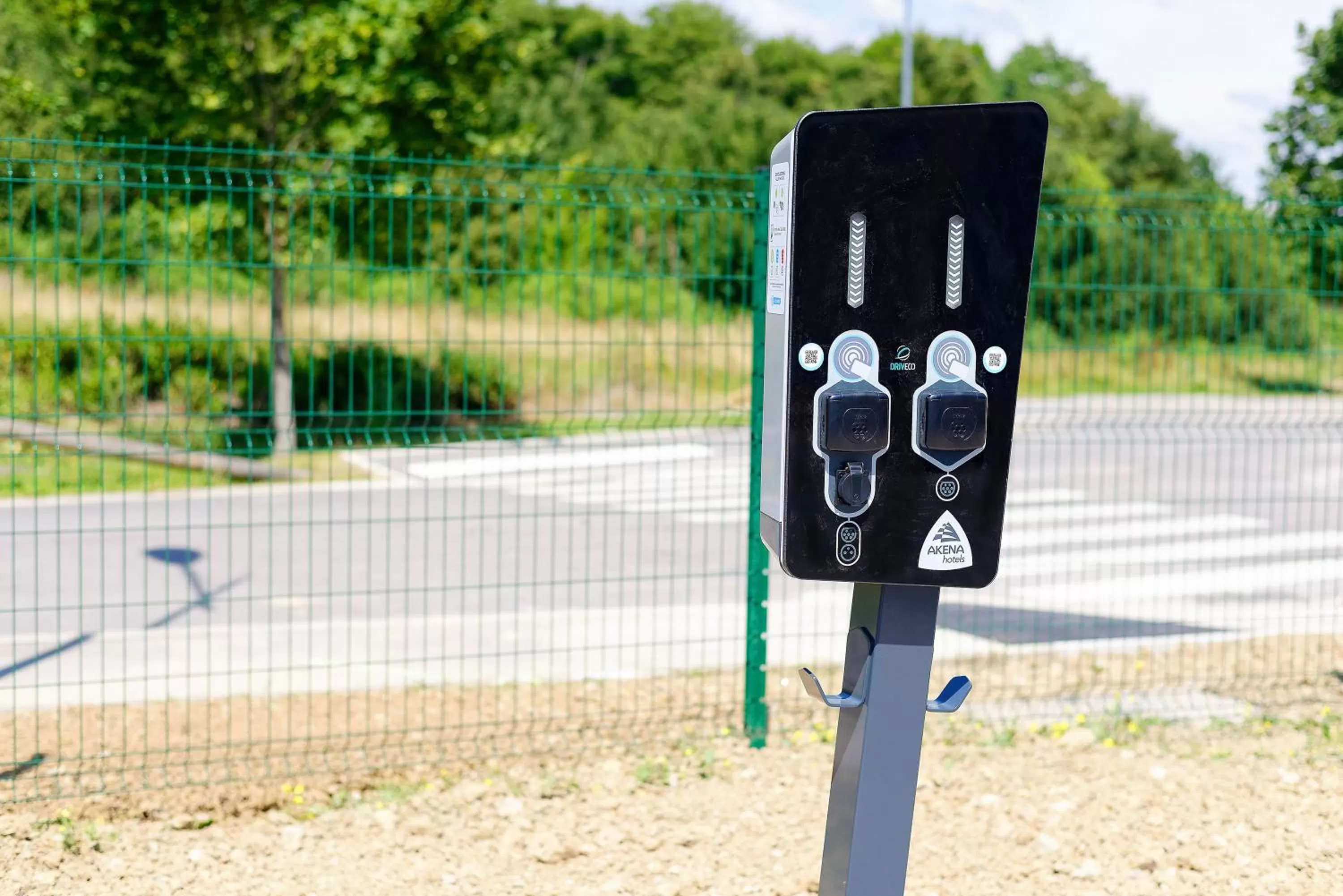 Parking in Hôtel AKENA Besançon