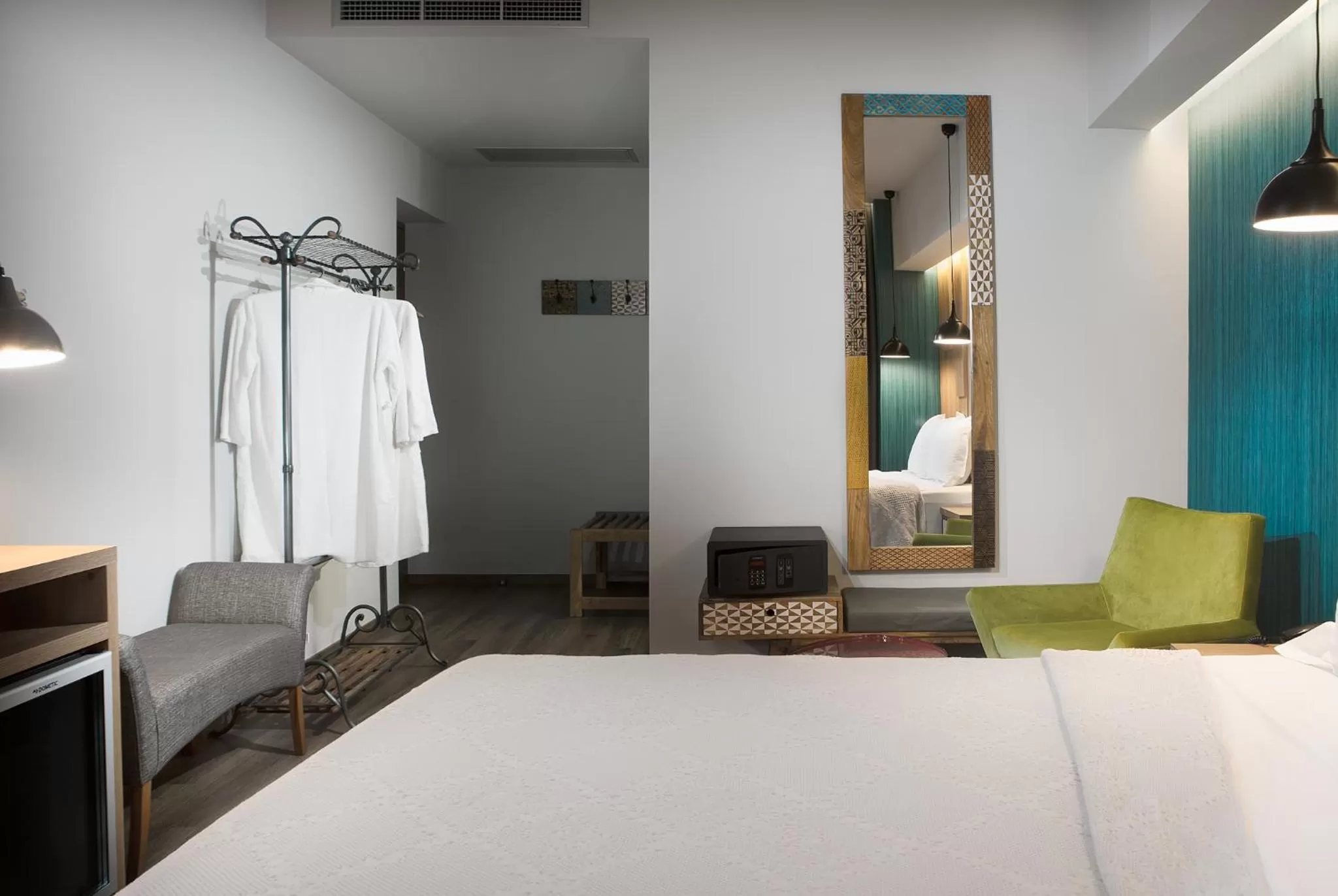 Bed in 360Degrees Pop Art Hotel