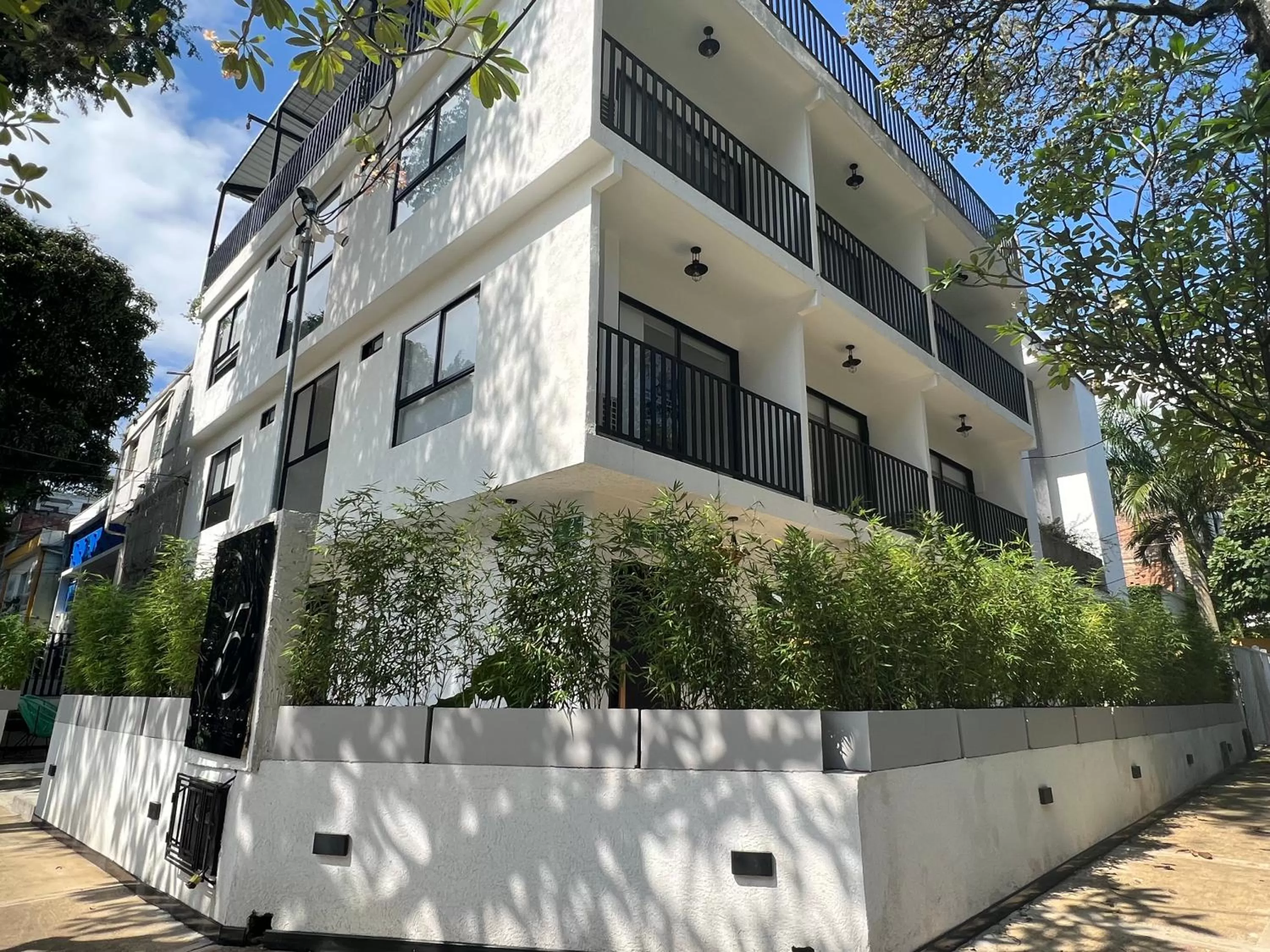 Property Building in HOTEL 9.5 SAN FERNANDO