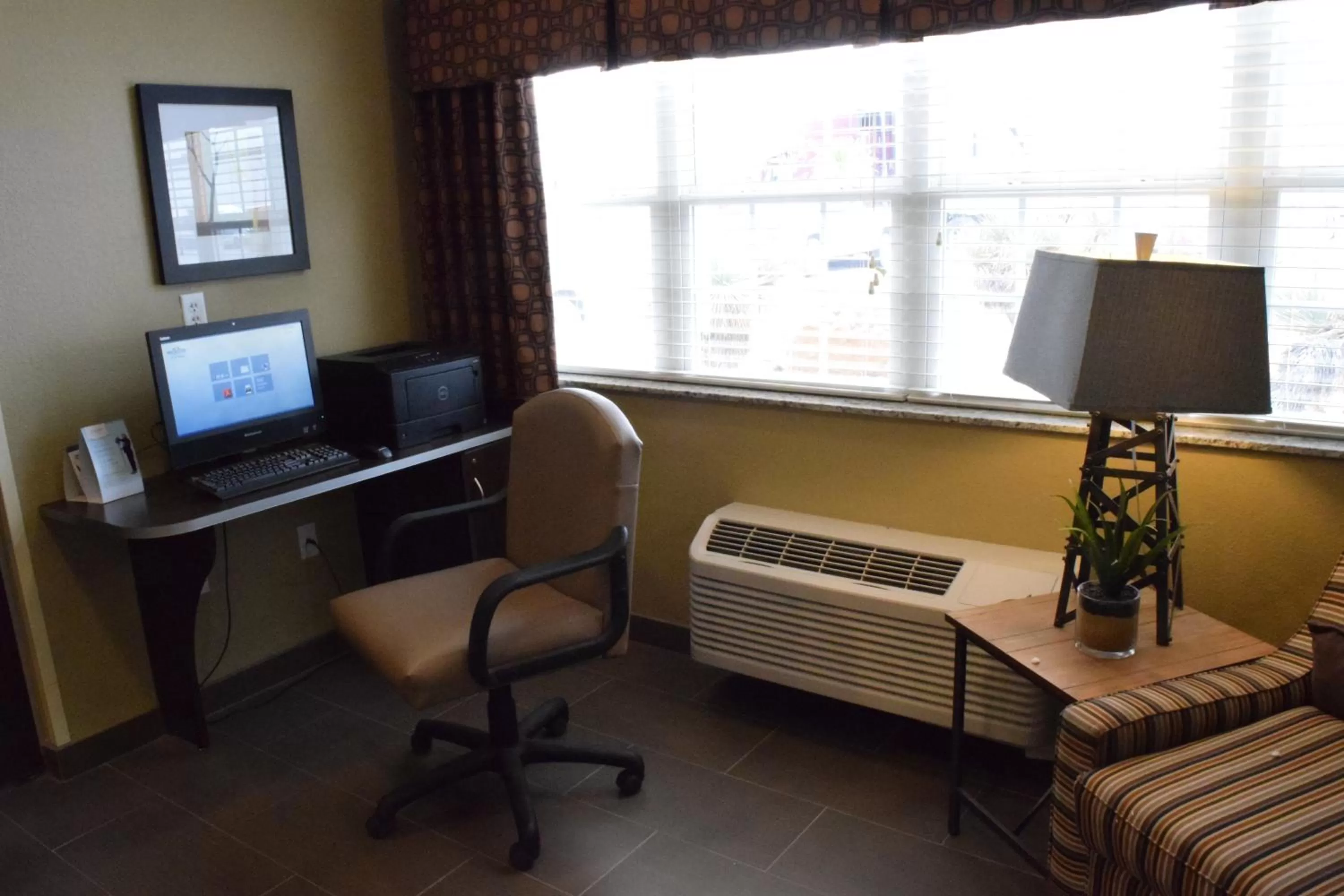 Business facilities in Microtel Inn and Suites Pecos