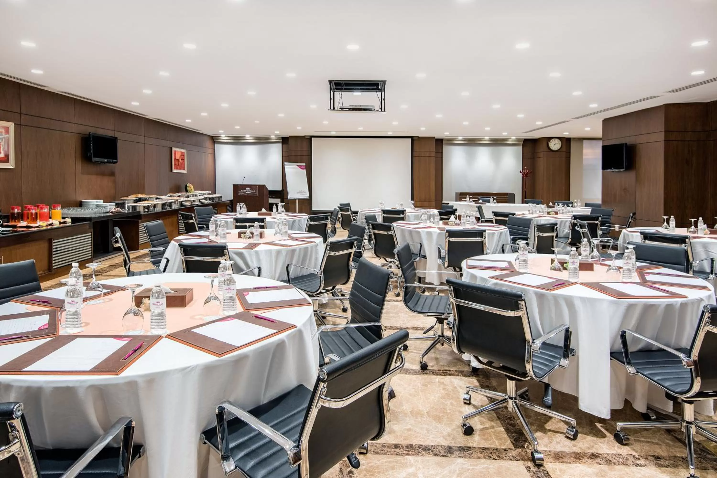 Banquet/Function facilities in Crowne Plaza Madinah by IHG