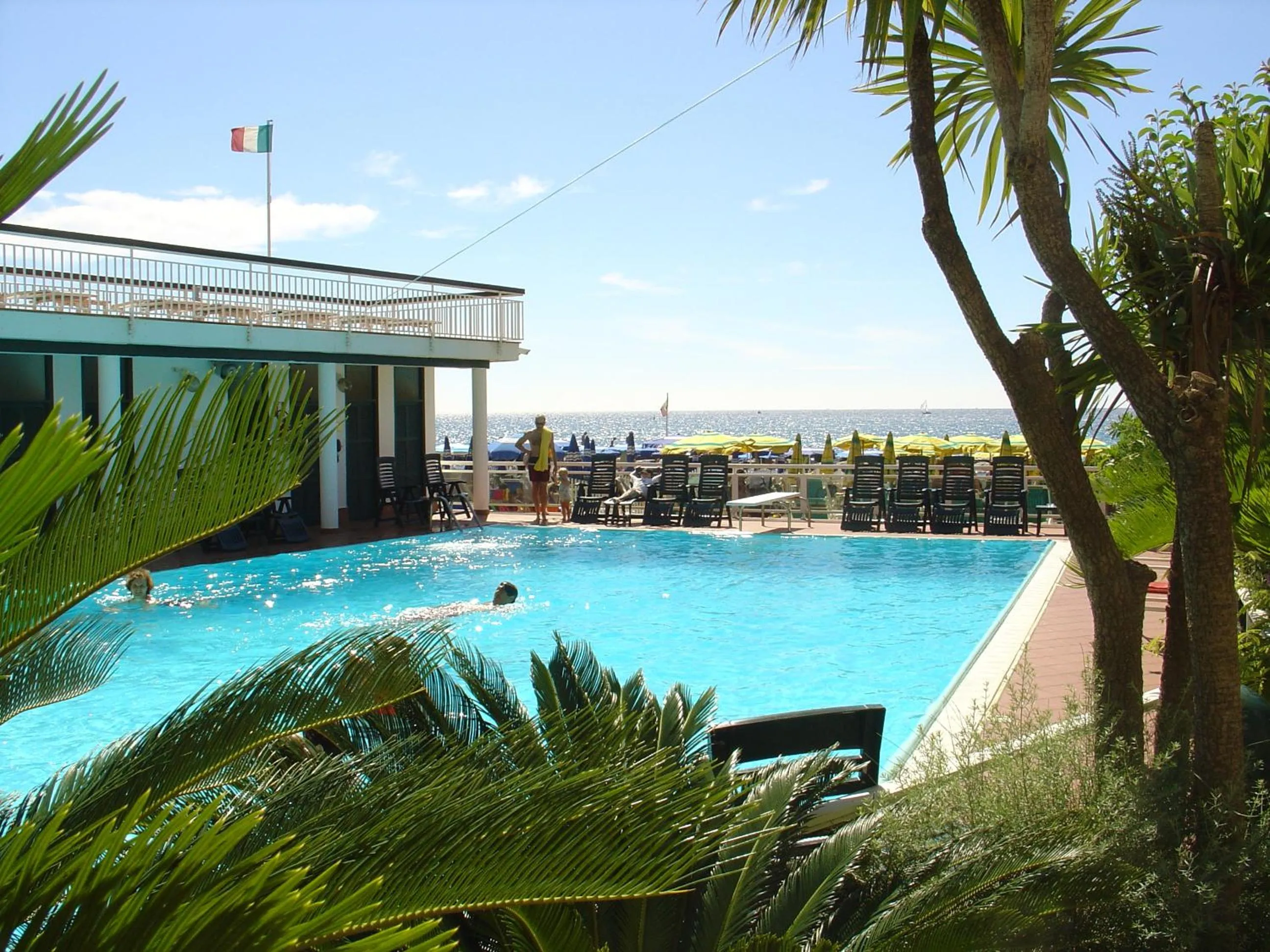 Beach in Hotel Gabriella