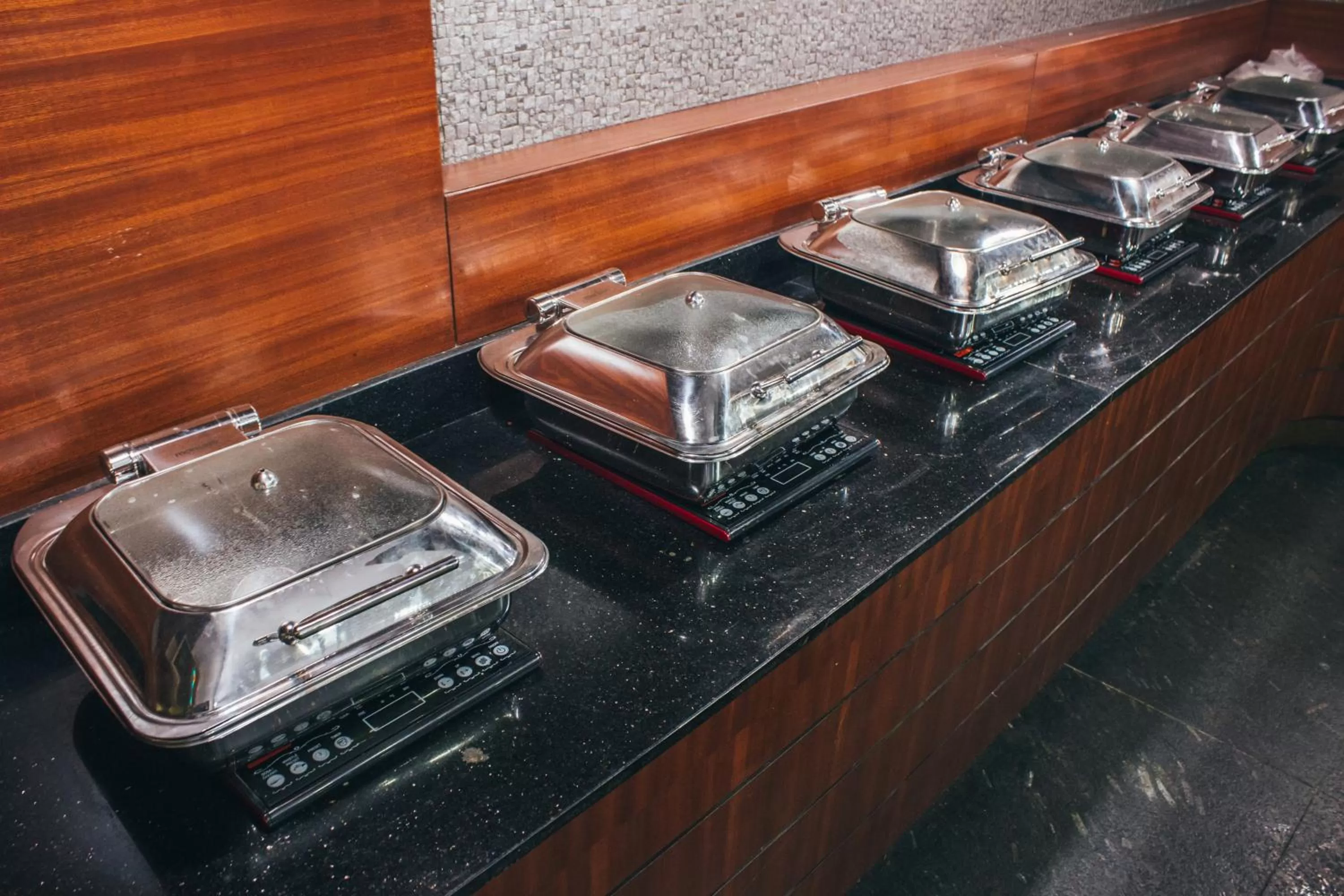 Kitchen or kitchenette, Kitchen/Kitchenette in Ambaari hotel