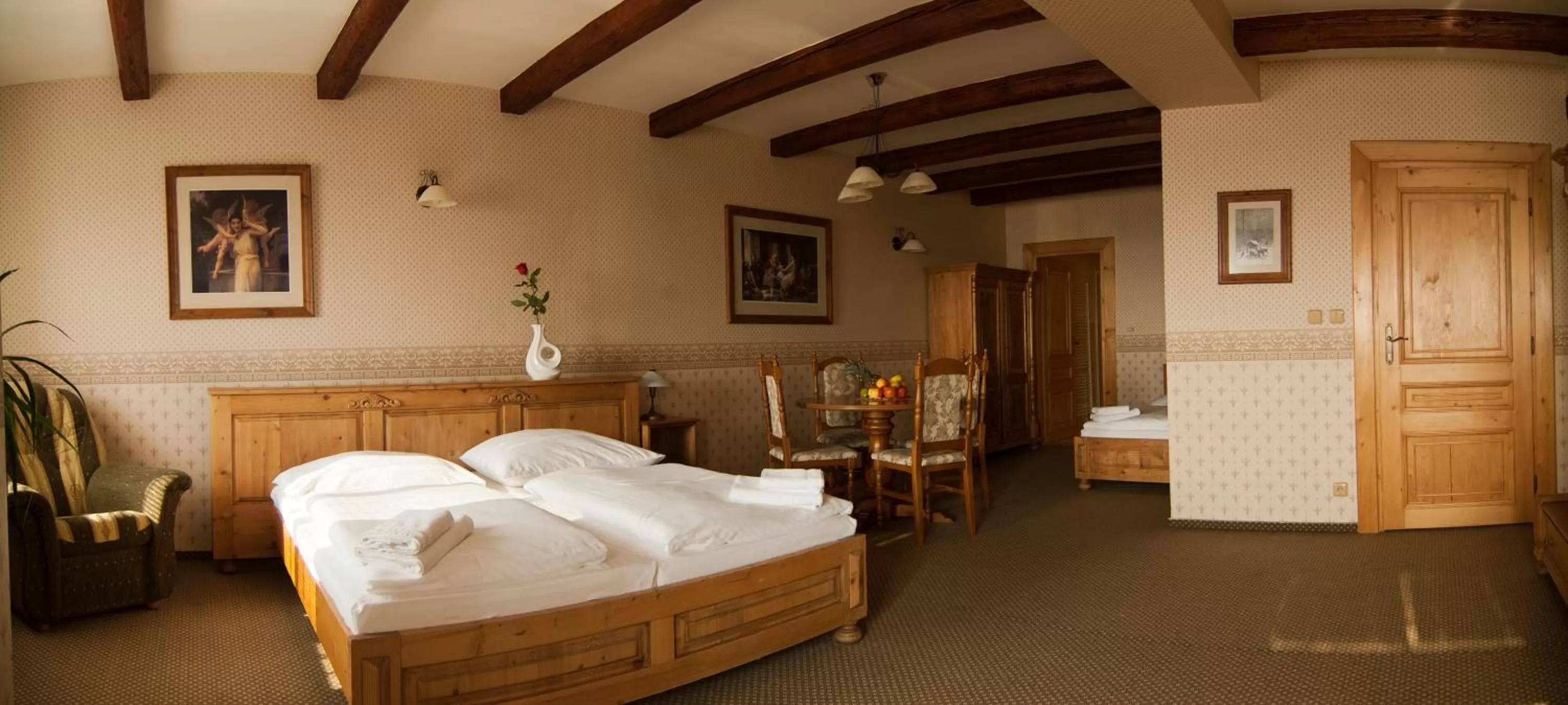 Bedroom, Bed in Hotel & Caffe Silesia