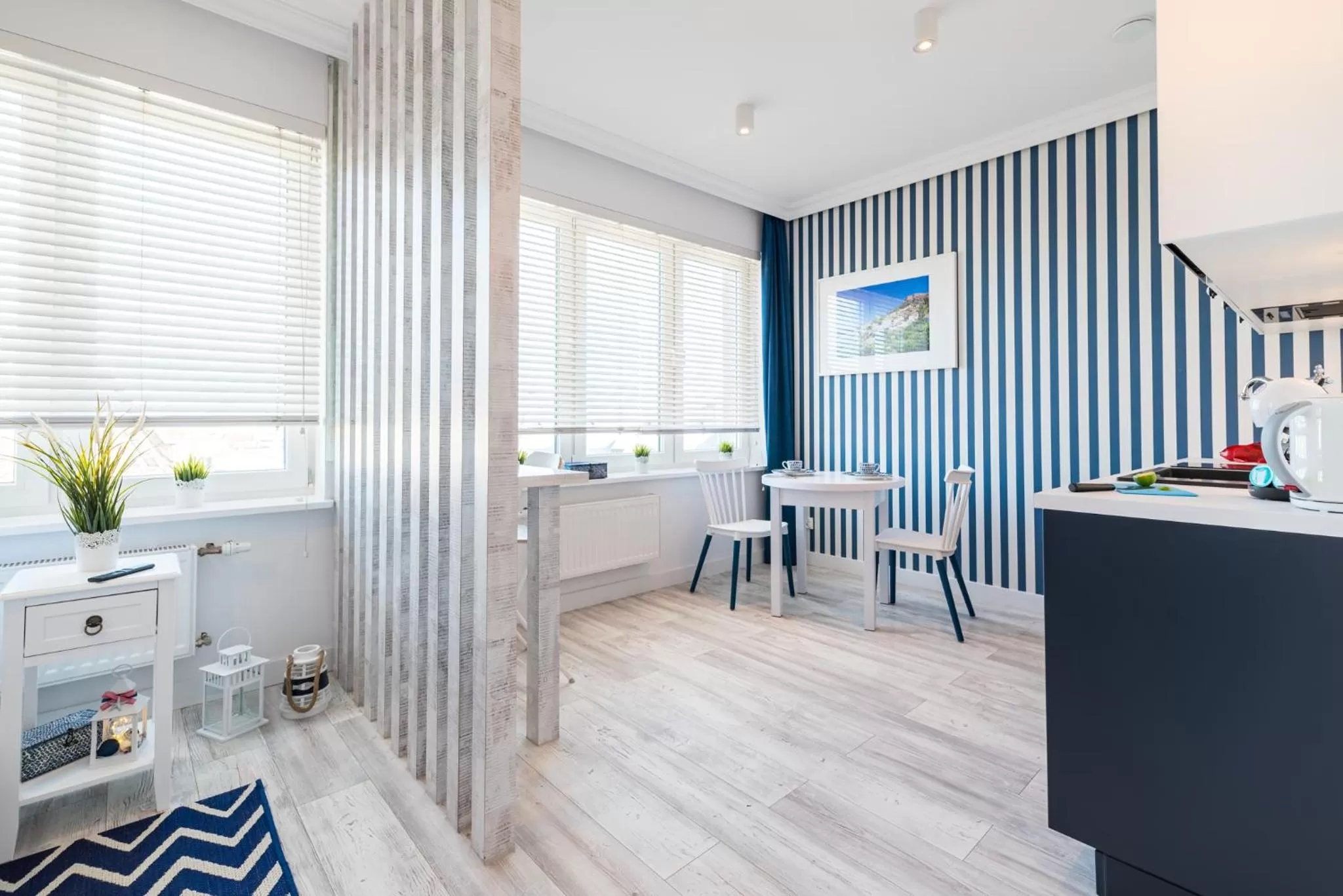 Kitchen or kitchenette in Q18 ApartHotel