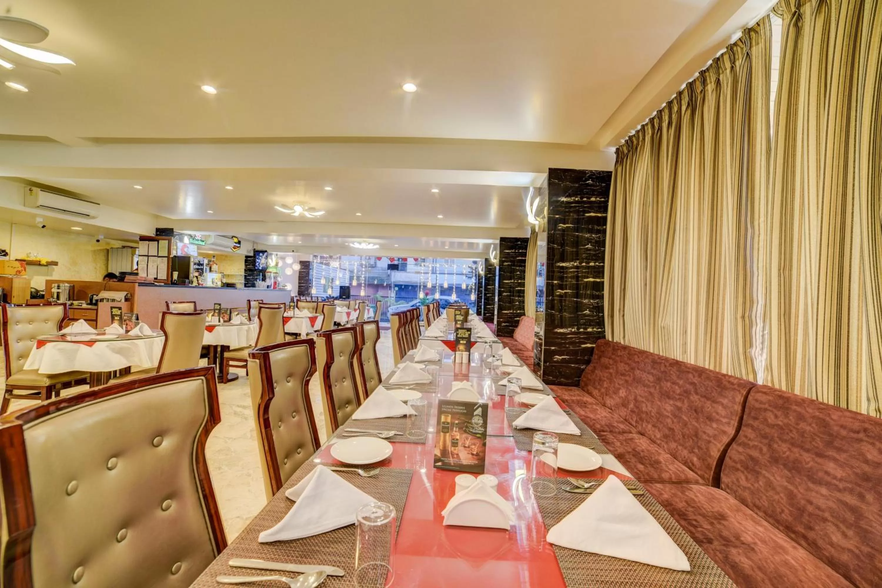 Restaurant/places to eat in Fabhotel Prime Sarala Crown - 500M From Calangute Beach