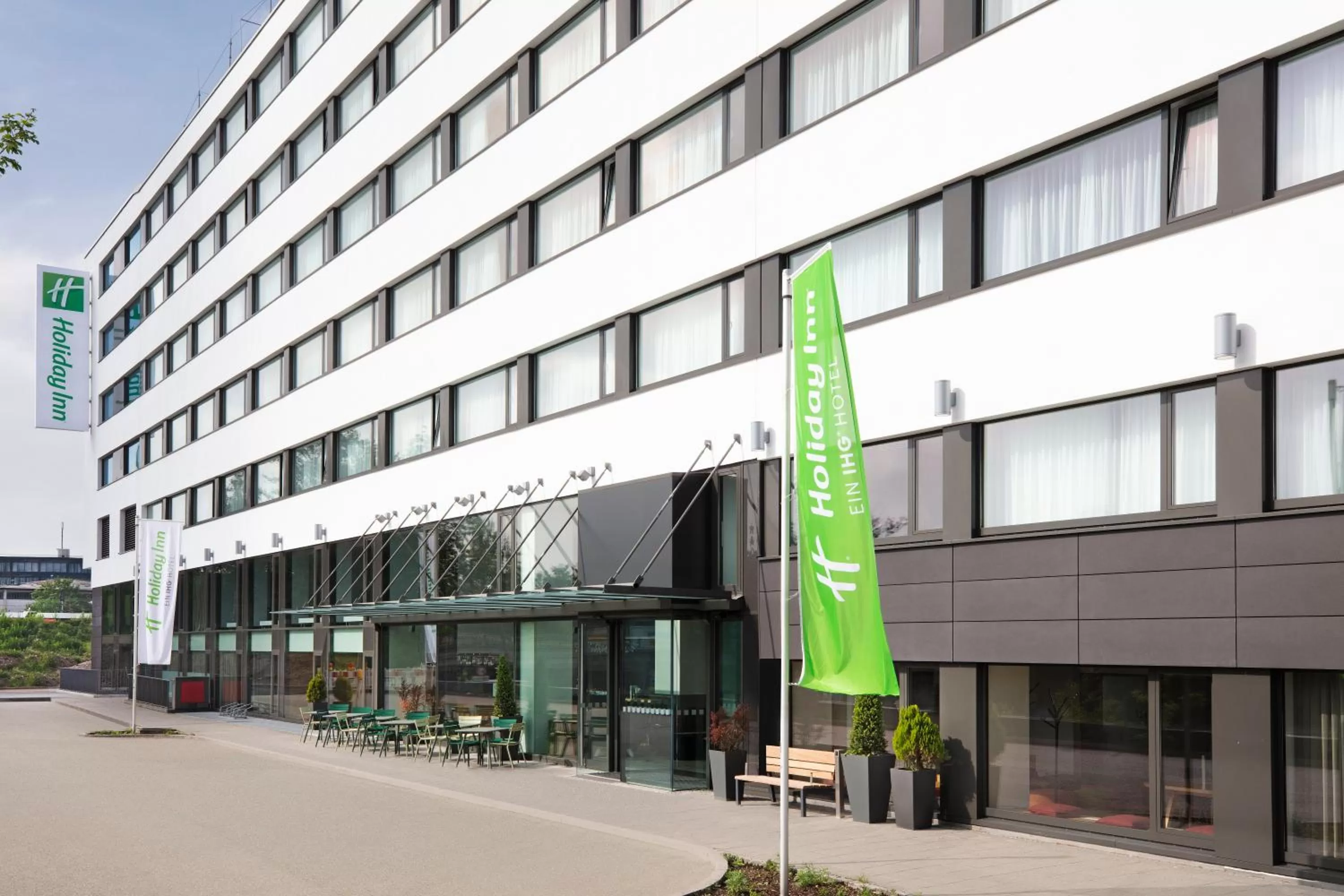Property building in Holiday Inn Munich - Leuchtenbergring by IHG