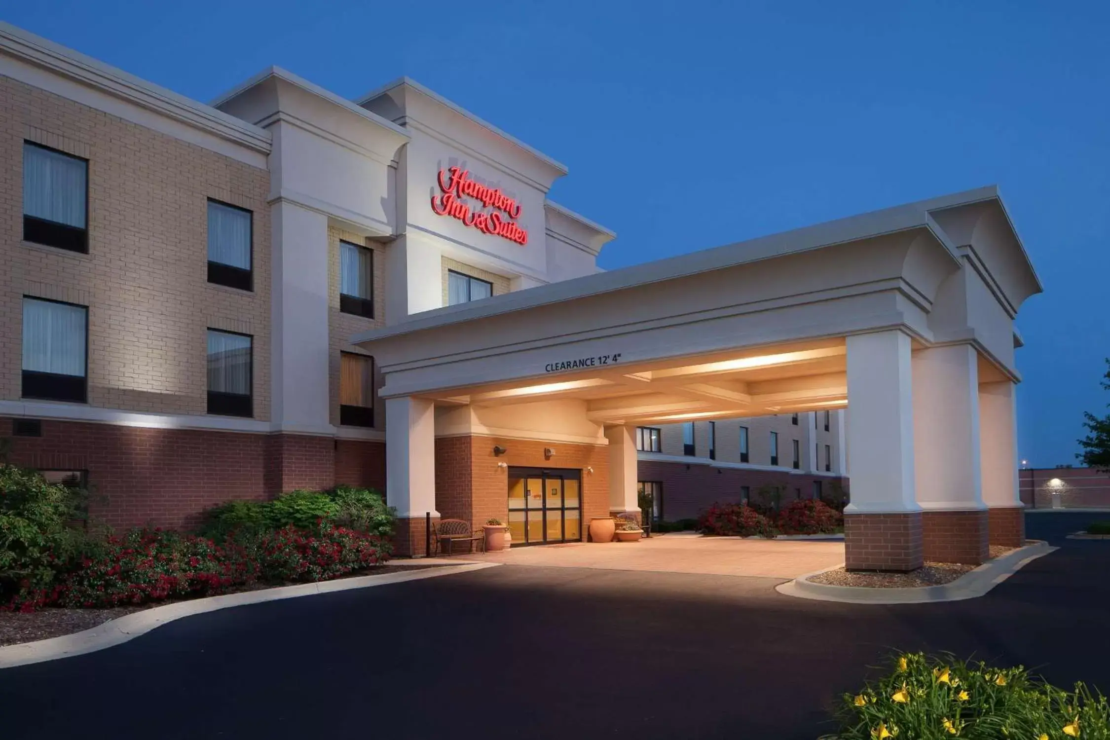 Hampton Inn & Suites Chicago/Saint Charles Hampton Inn & Suites Chicago/Saint Charles