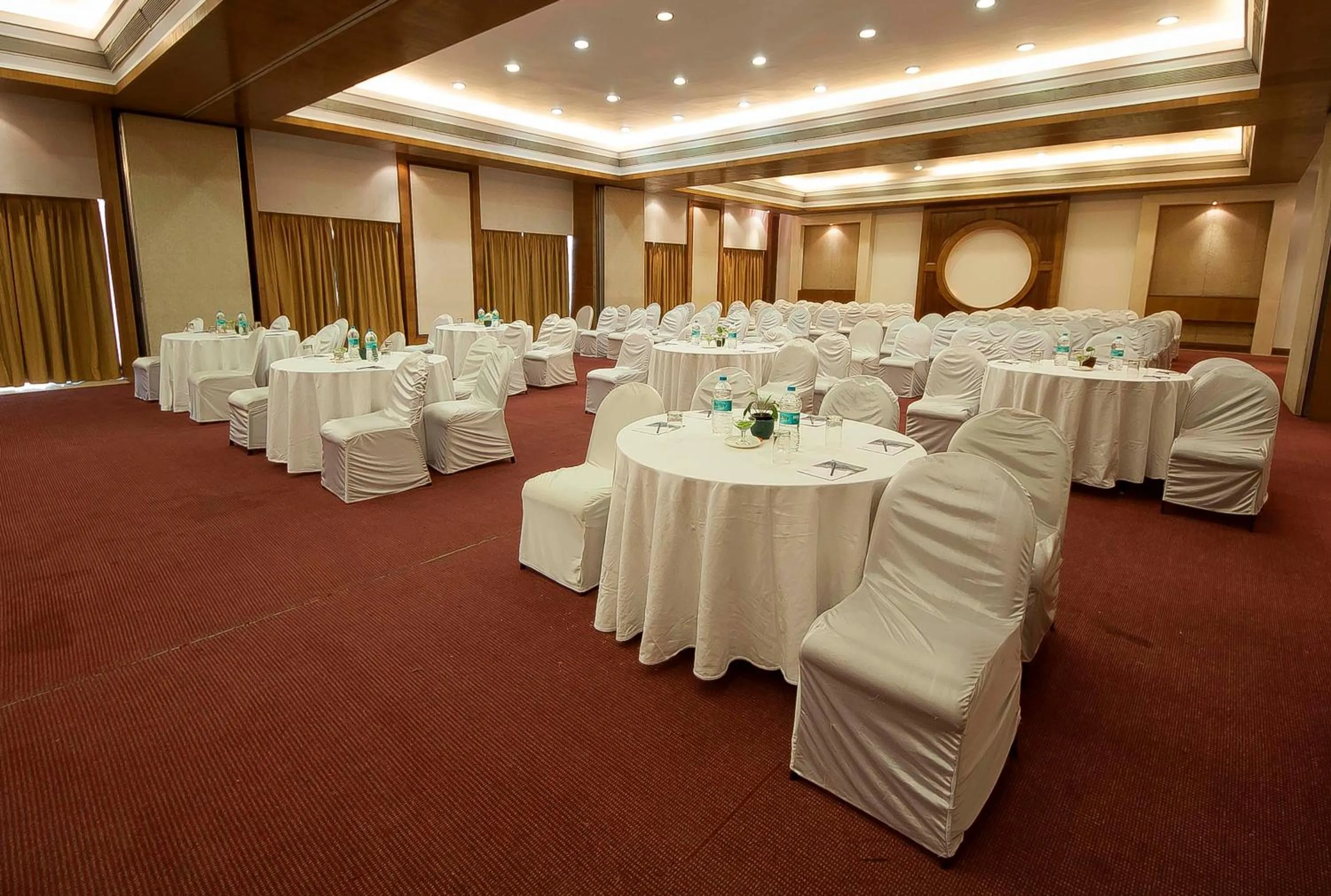 Banquet/Function facilities in The Lagoona Resort