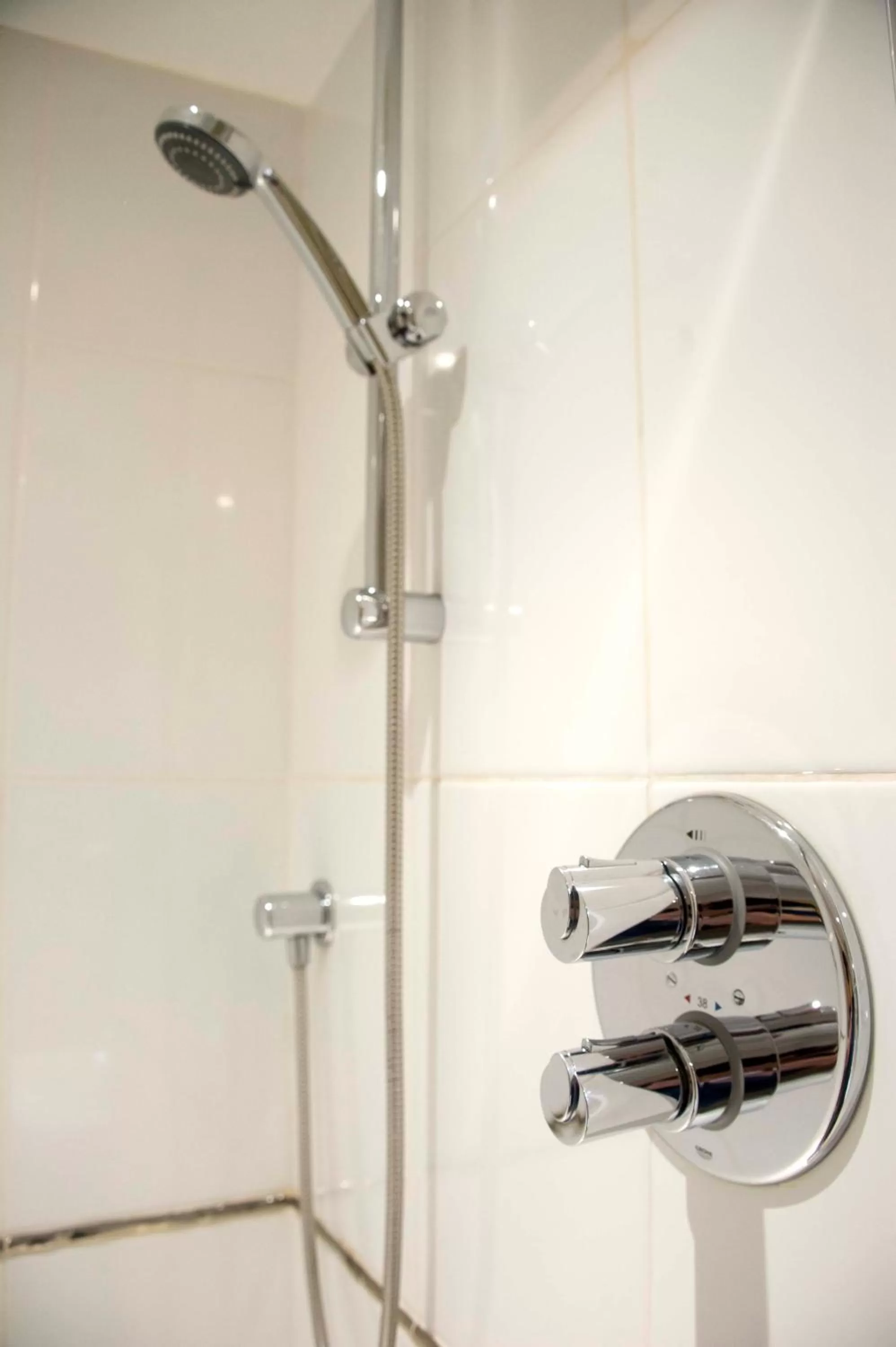 Rose and Crown Hotel