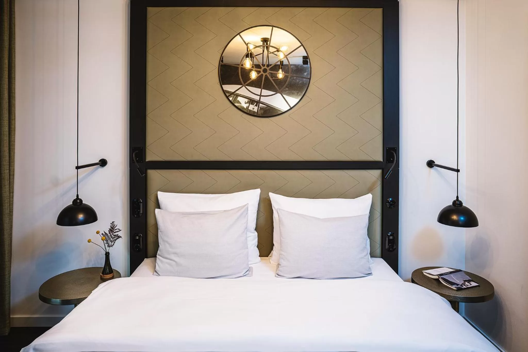 Bed in AMERON München Motorworld