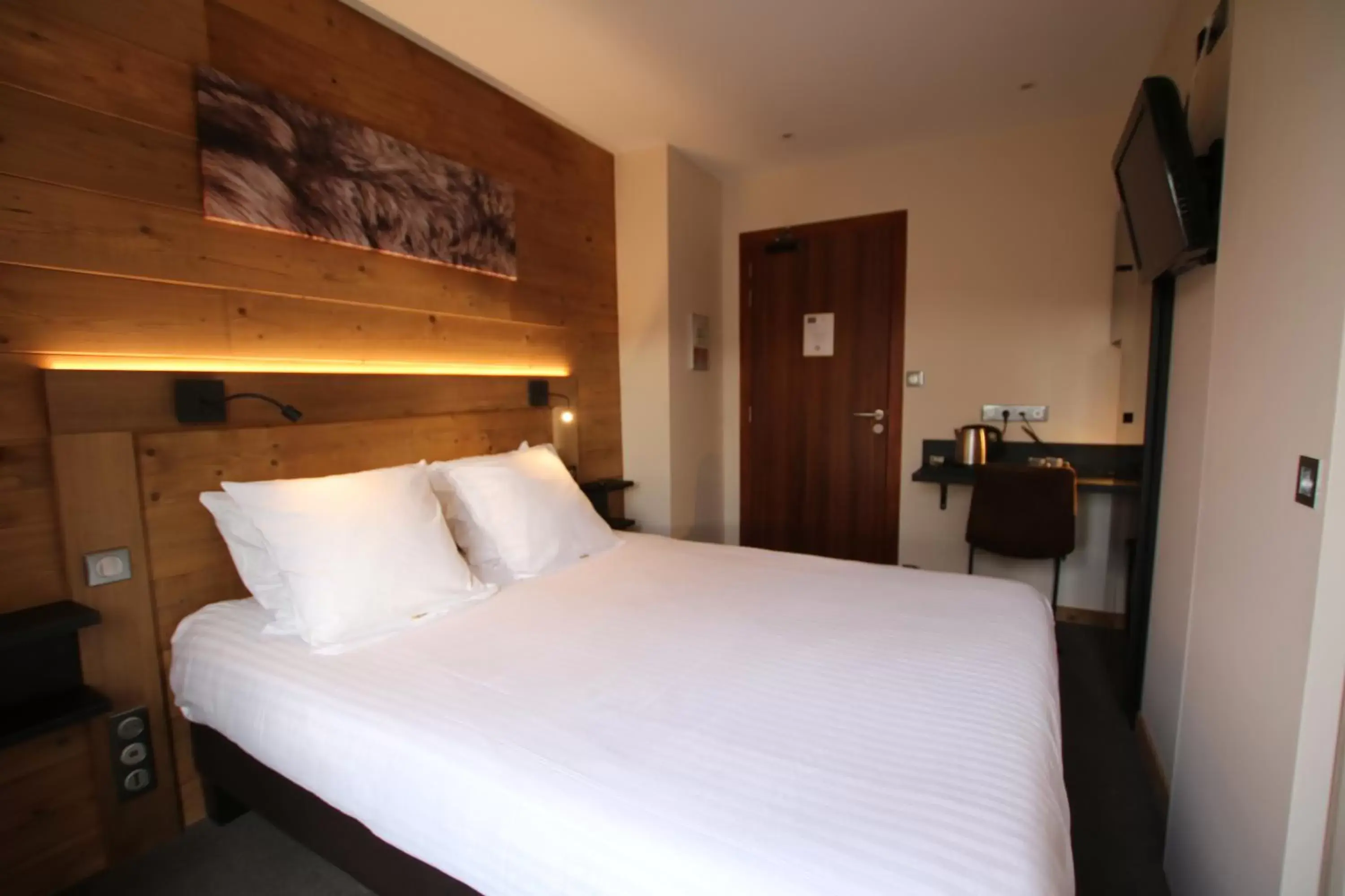 Standard Double or Twin Room - Annex in Les Loges Du Parc Standard Double or Twin Room - Annex in Les Loges Du Parc