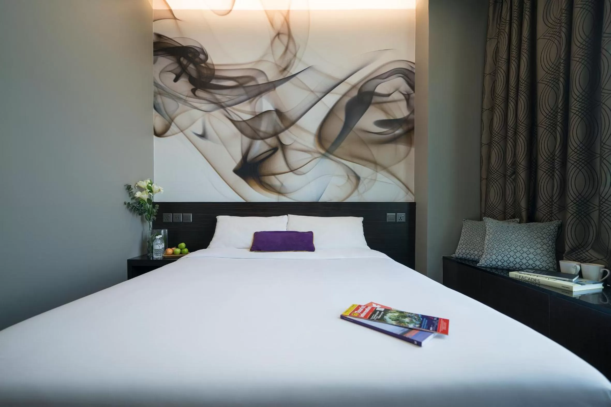 Bed in V Hotel Lavender