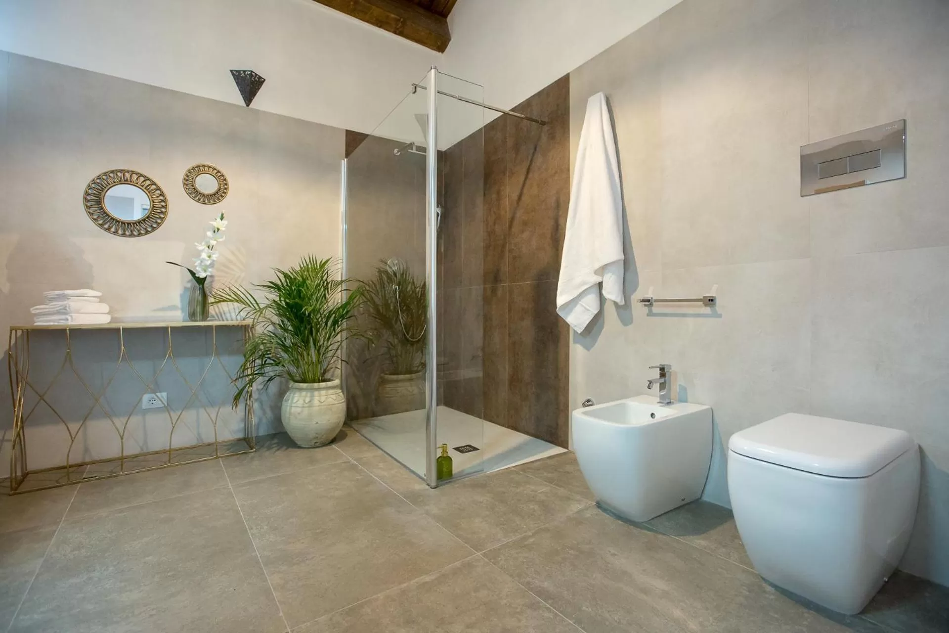 Bathroom in Ortigia Boutique Palace