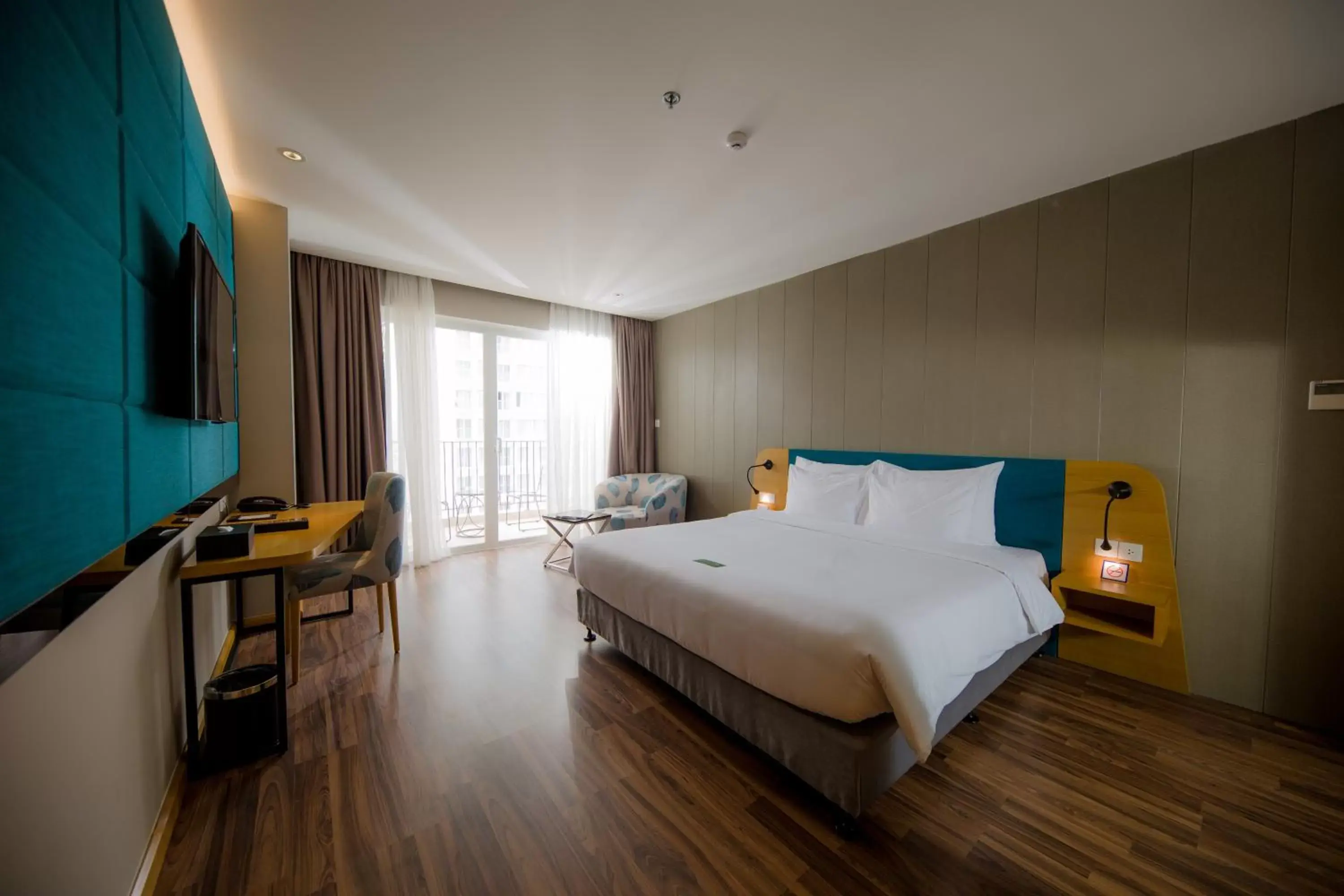 Premier Double Room in Quinter Central Nha Trang Premier Double Room in Quinter Central Nha Trang