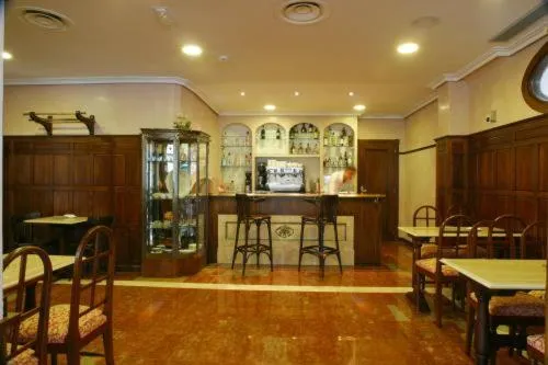 Lounge or bar in Silken Spa La Hacienda De Don Juan