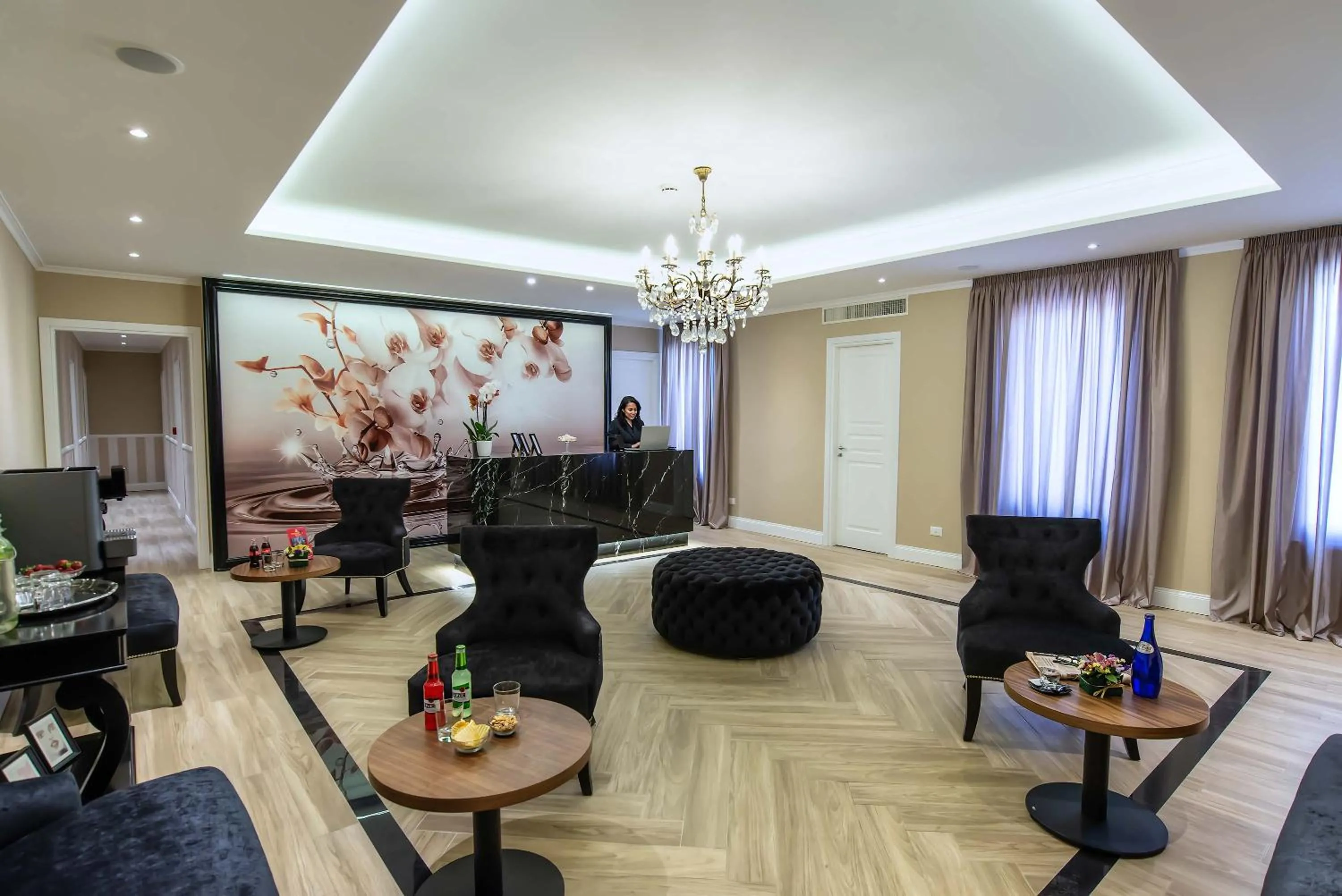 Lobby or reception in The Boutique Hotel