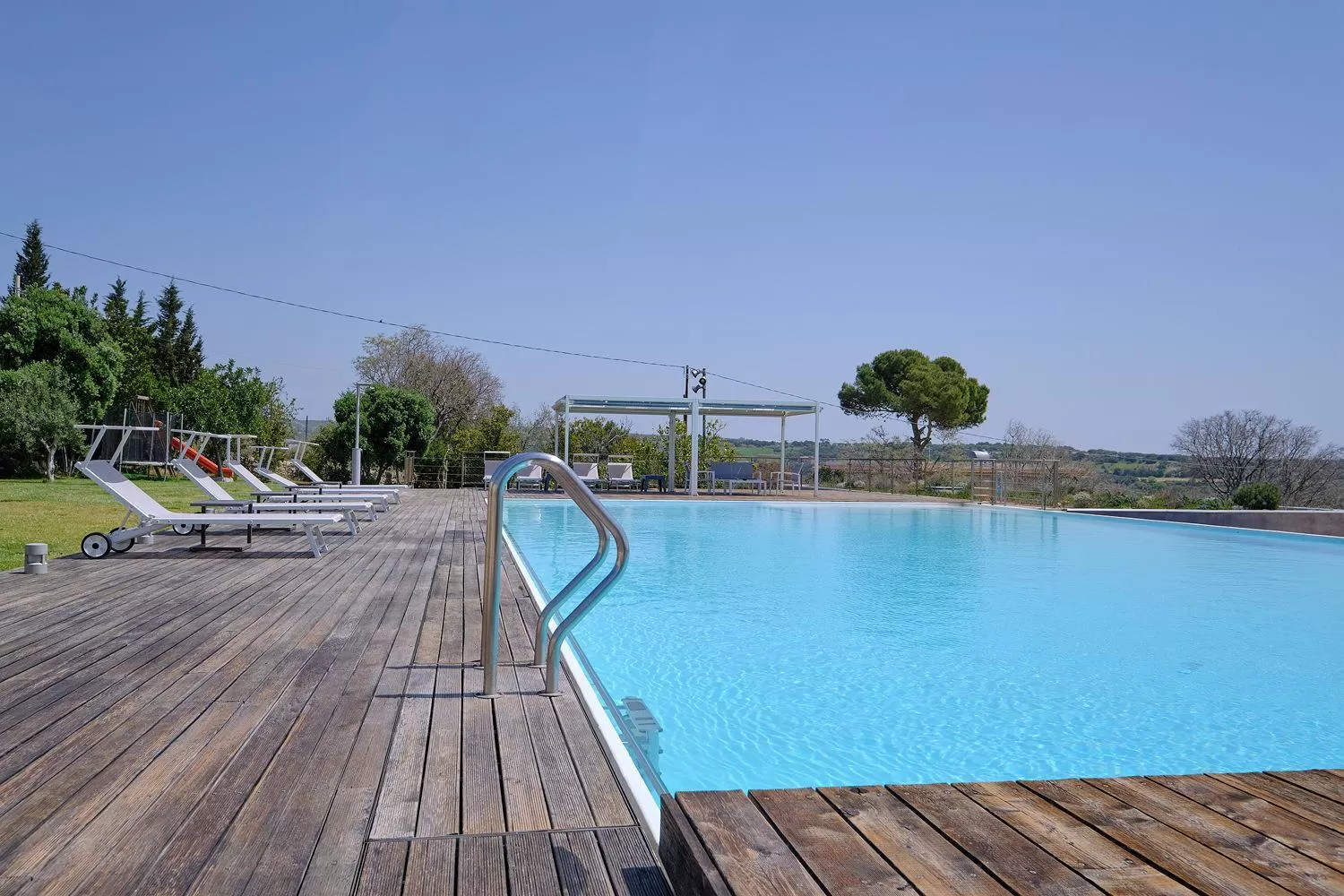 Swimming pool in Petrantica Resort