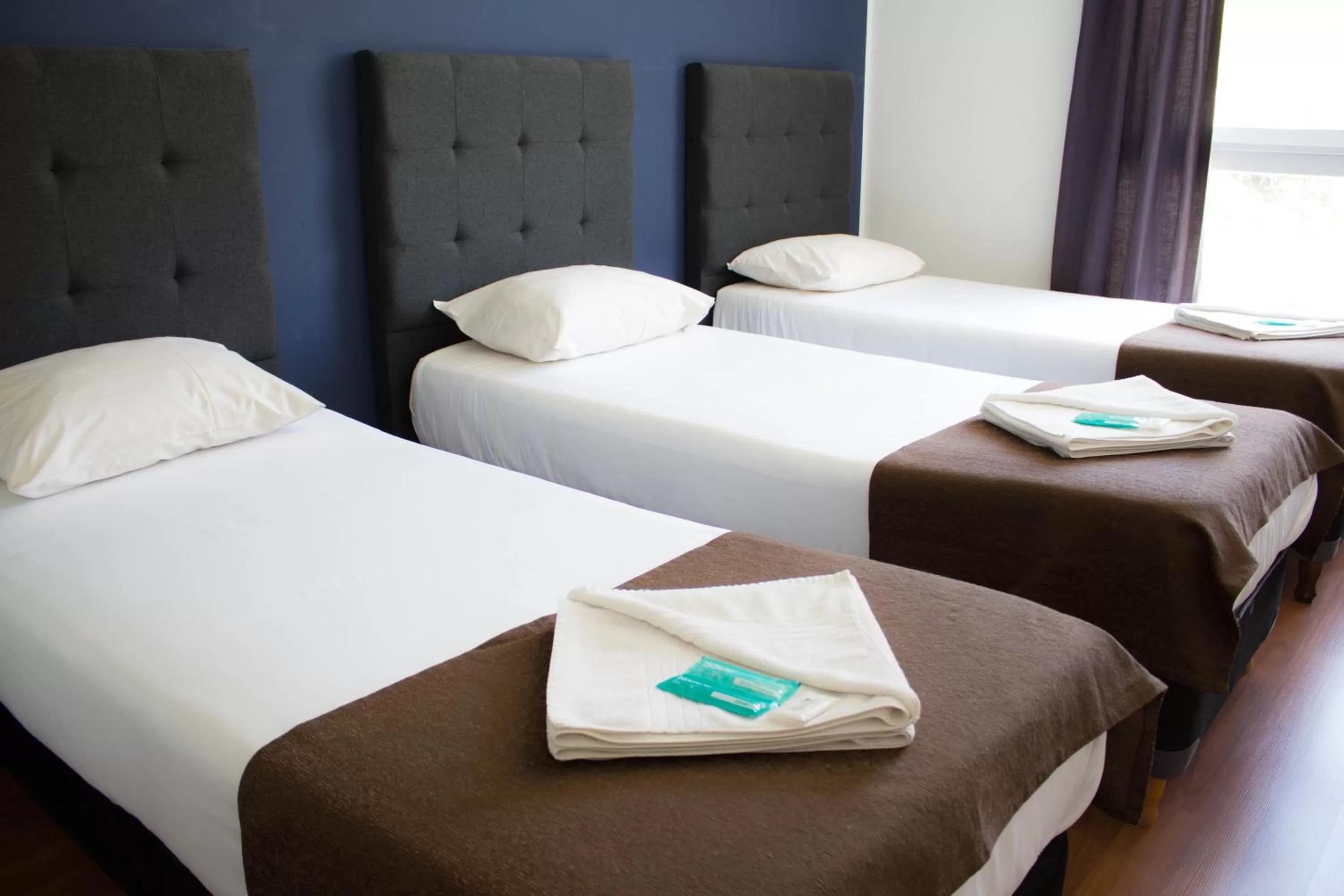 Bed in Apart Porto del Sol by CPH