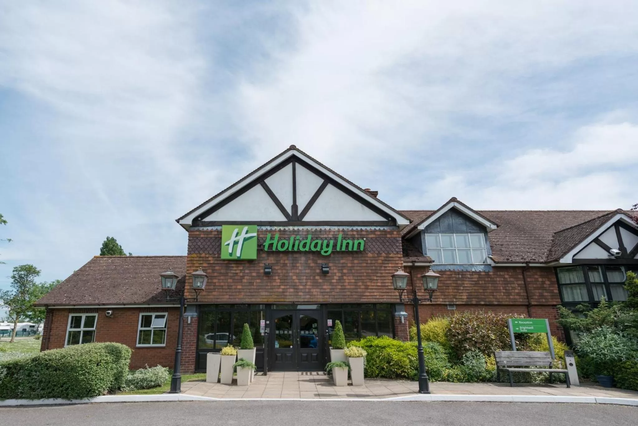 Property building in Holiday Inn Reading West by IHG