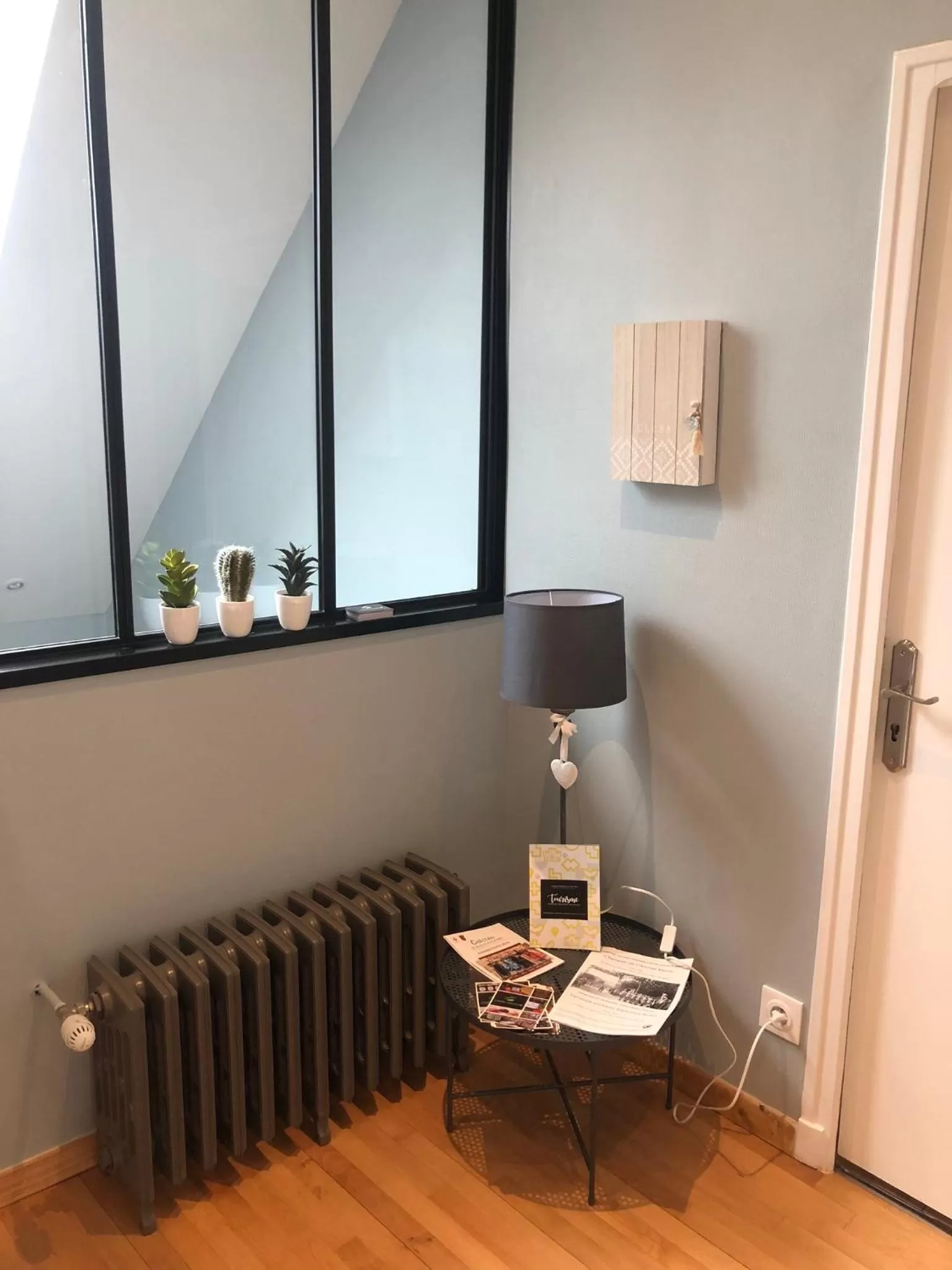 Area and facilities in La Demeure