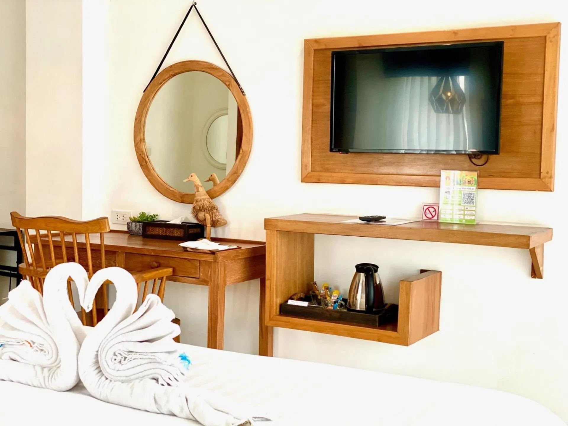 TV and multimedia, Bed in My Chiangmai Boutique Lodge