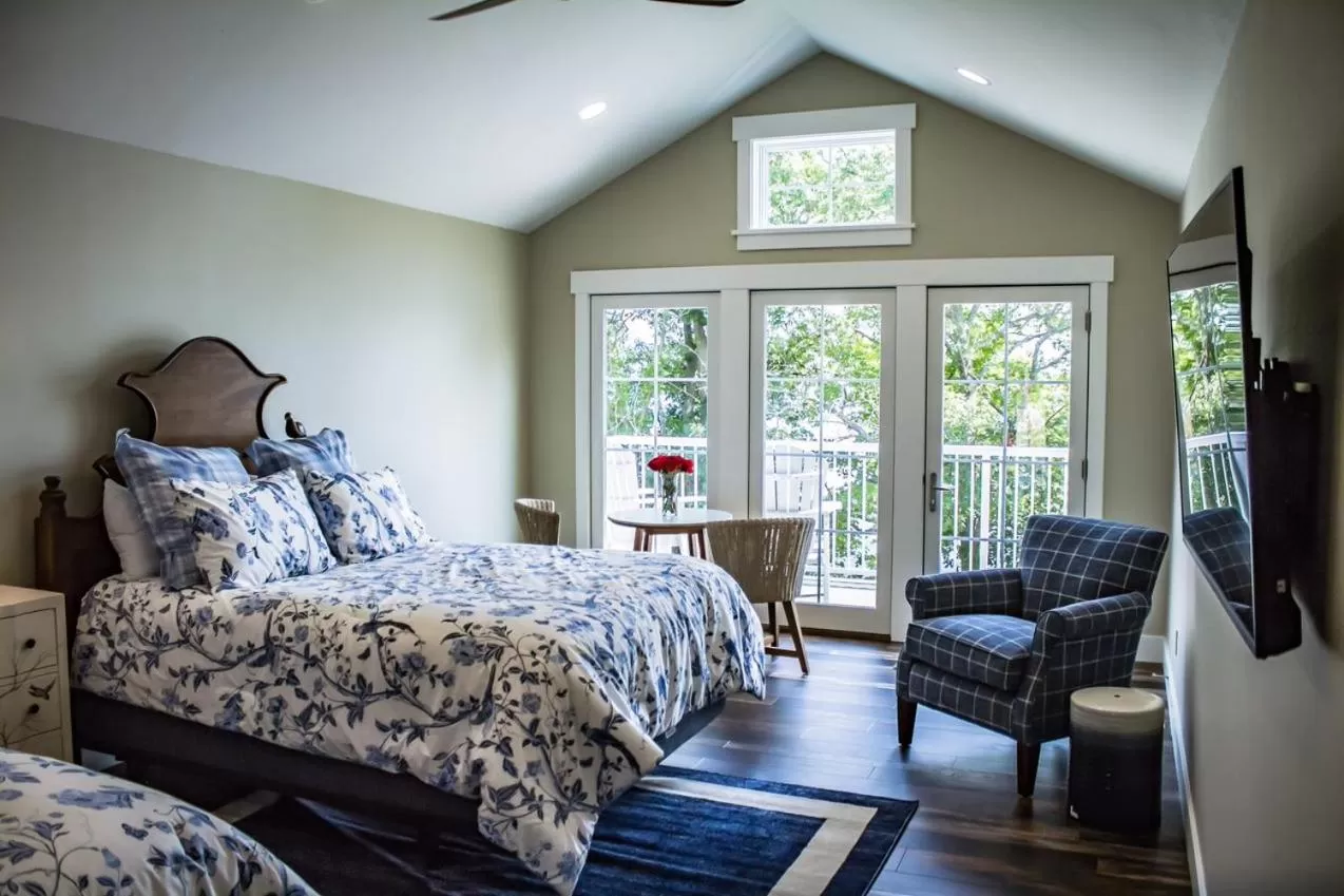 Bed in Quarterdeck Resort