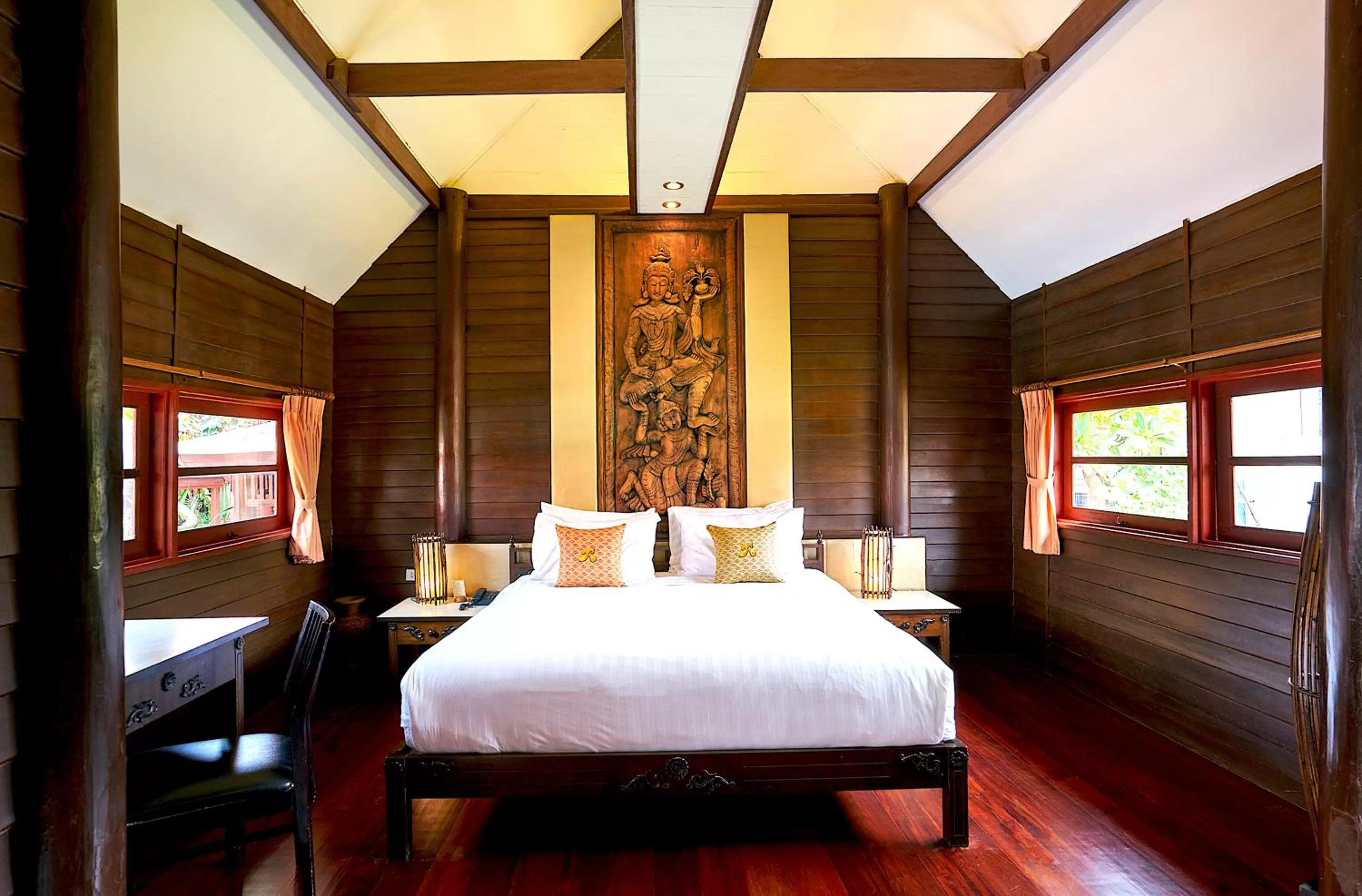 Bed in Ruenkanok Thaihouse Resort