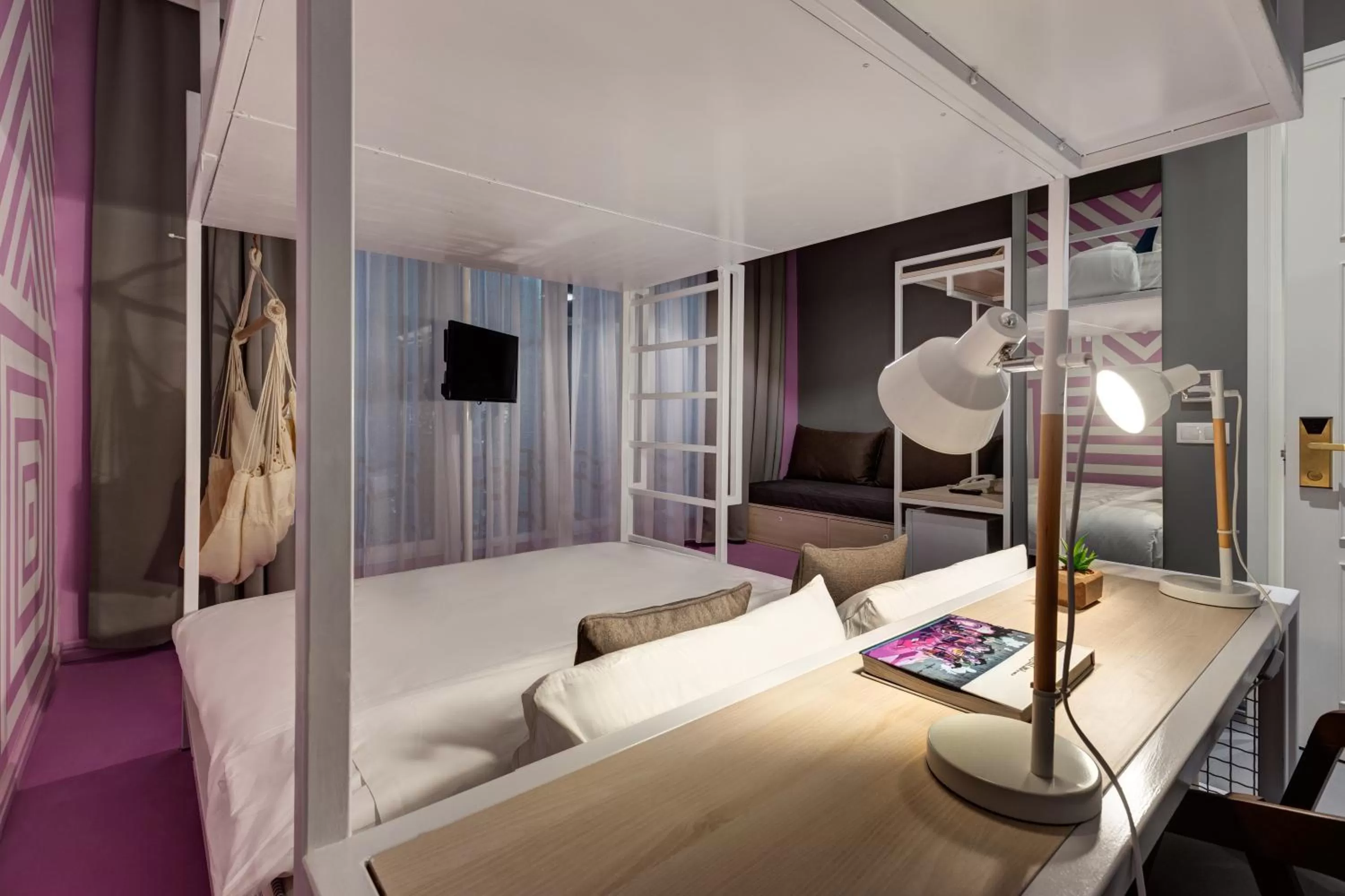 Photo of the whole room, Bed in Colors Urban Hotel Thessaloniki