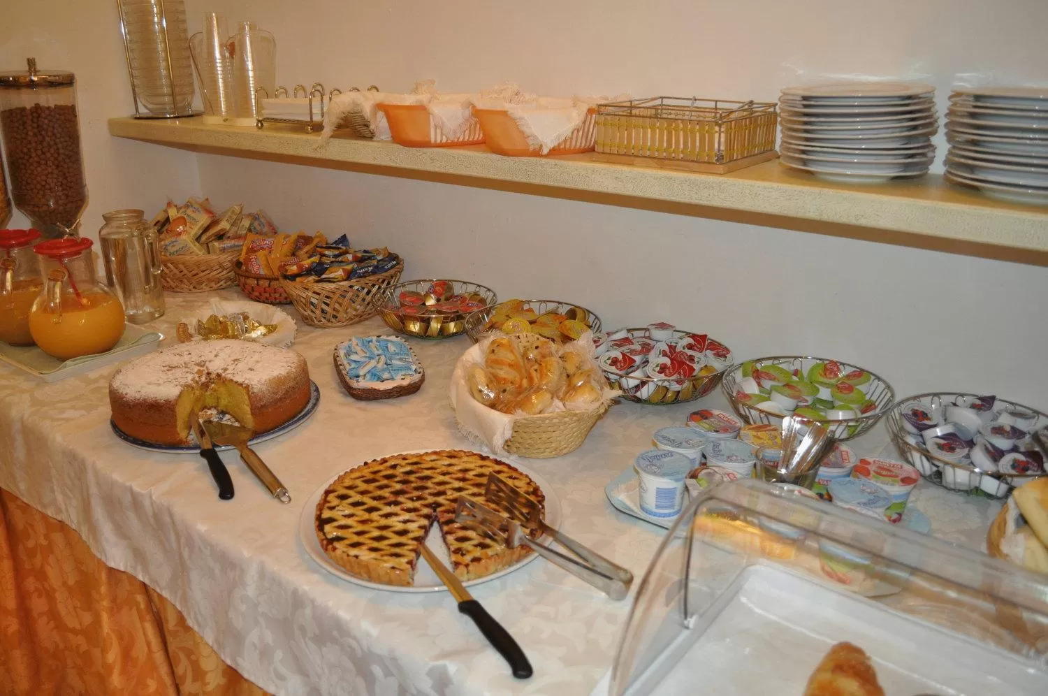 Food in Hotel Cavour