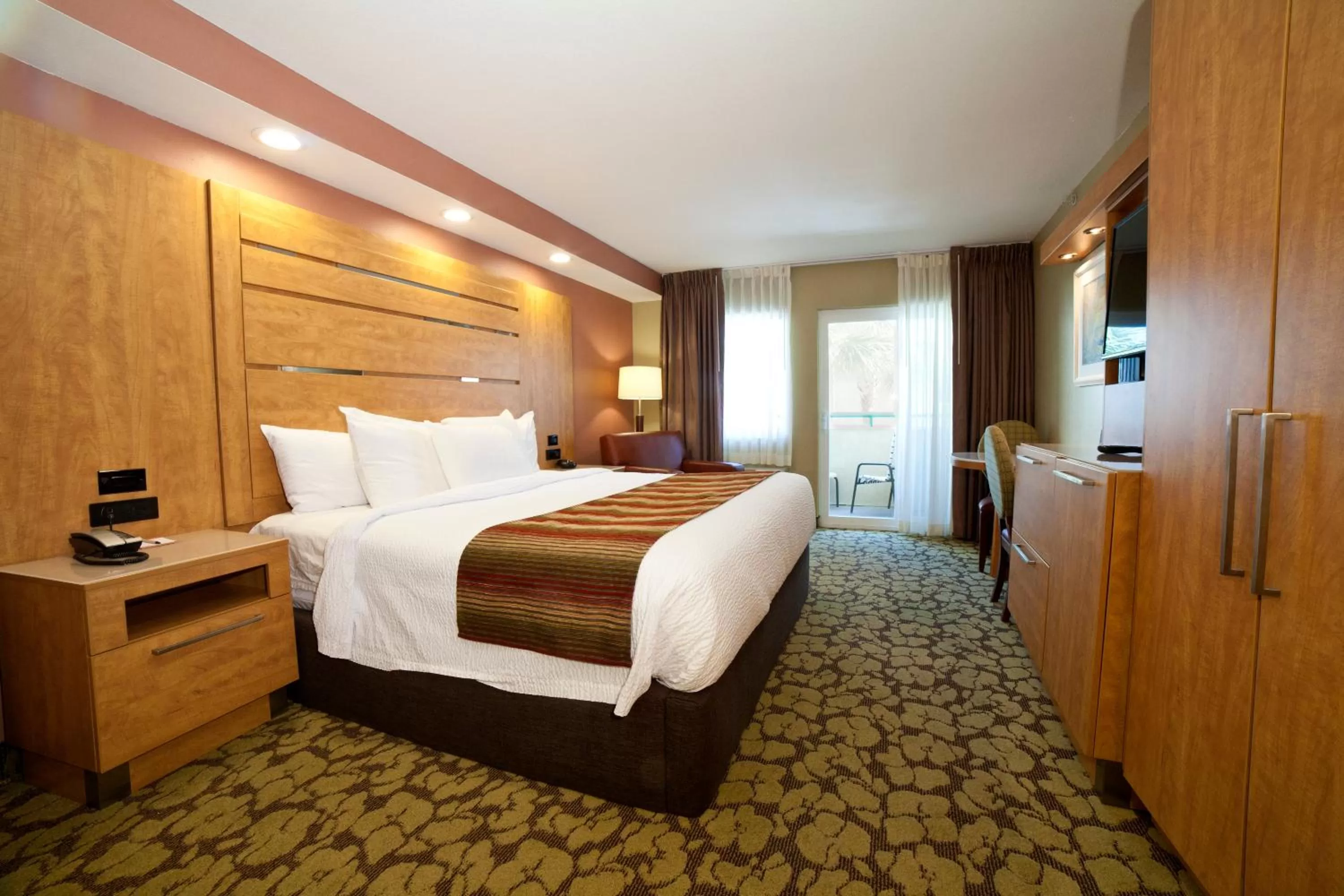 Photo of the whole room, Bed in DeSoto Beach Hotel